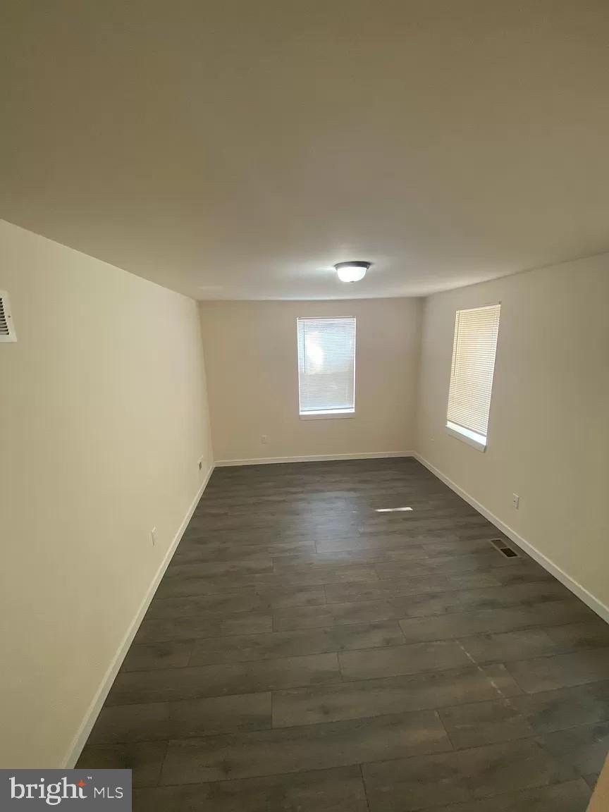PHILADELPHIA (WEST) - Residential Lease