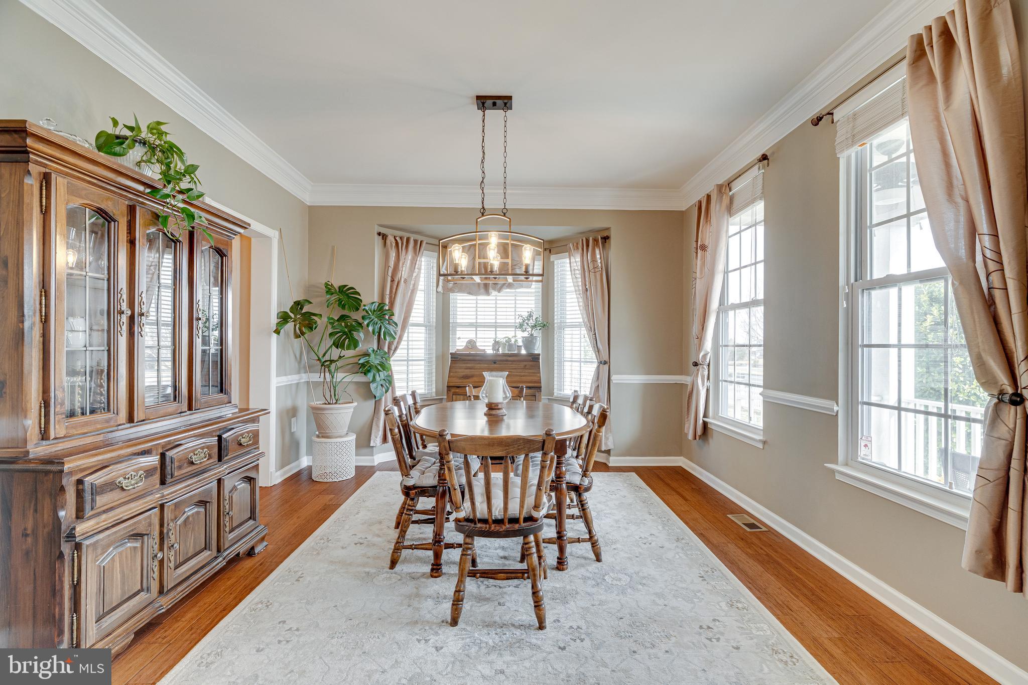 SOUTH RIDING - Residential