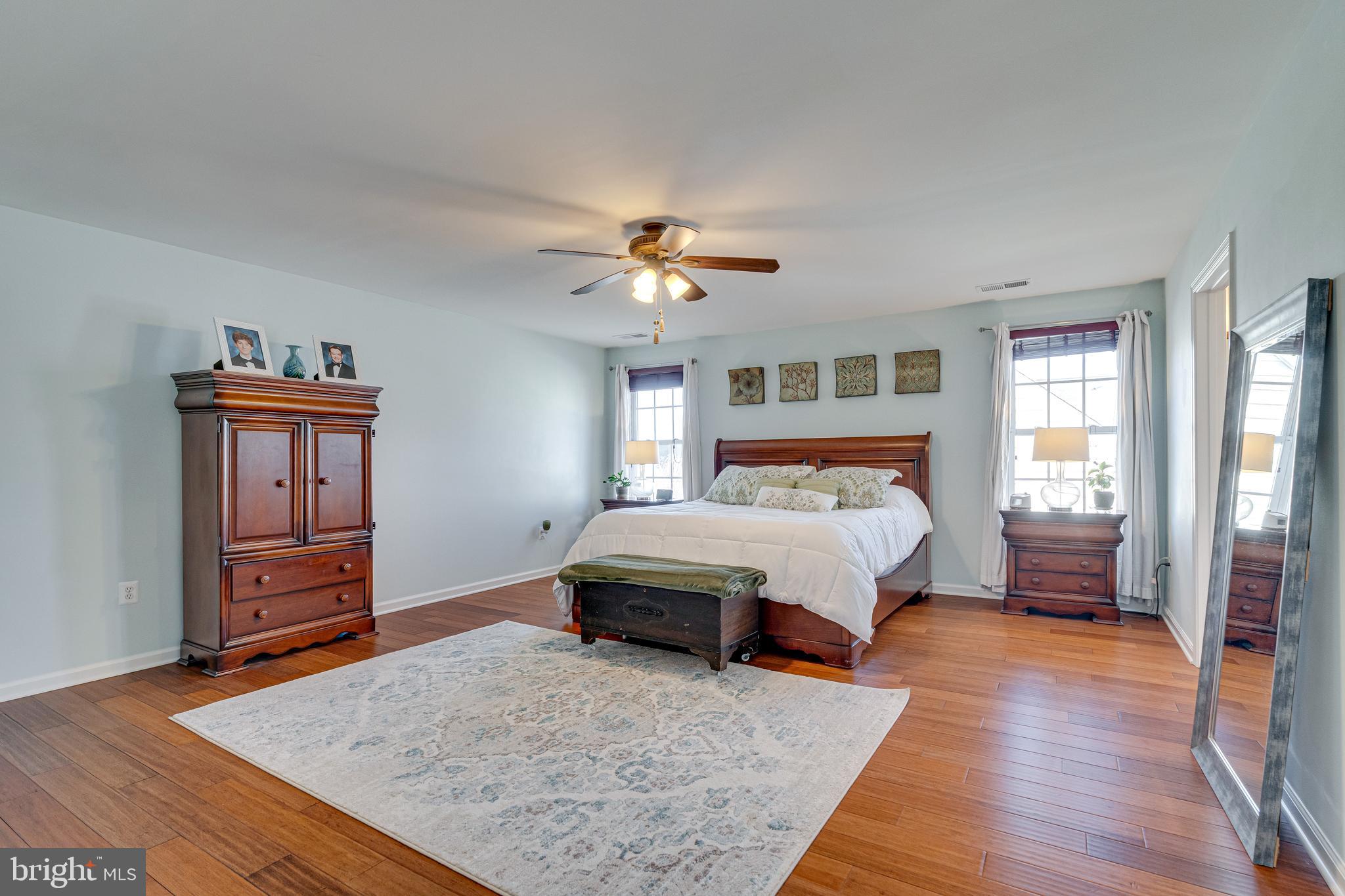 SOUTH RIDING - Residential