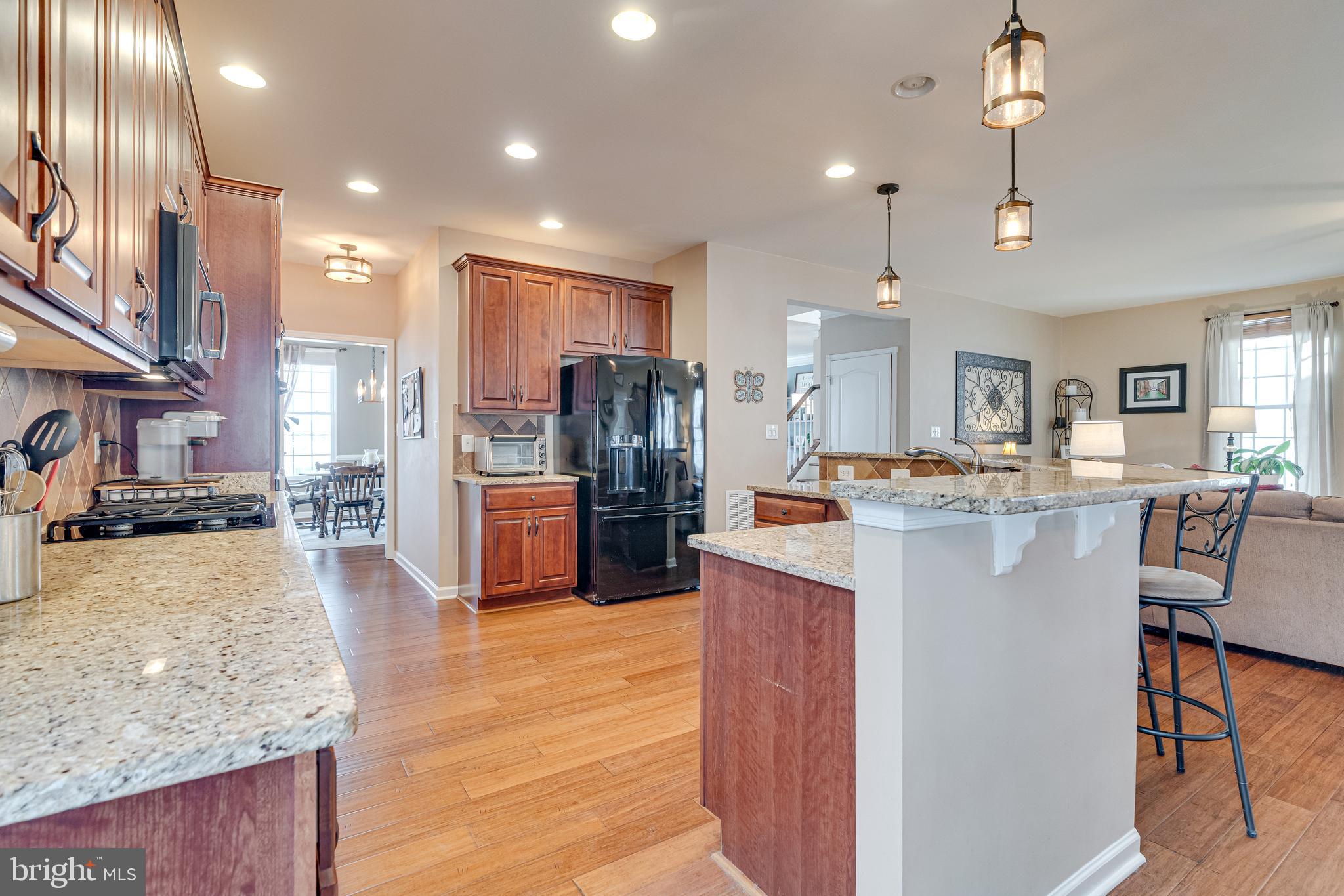 SOUTH RIDING - Residential