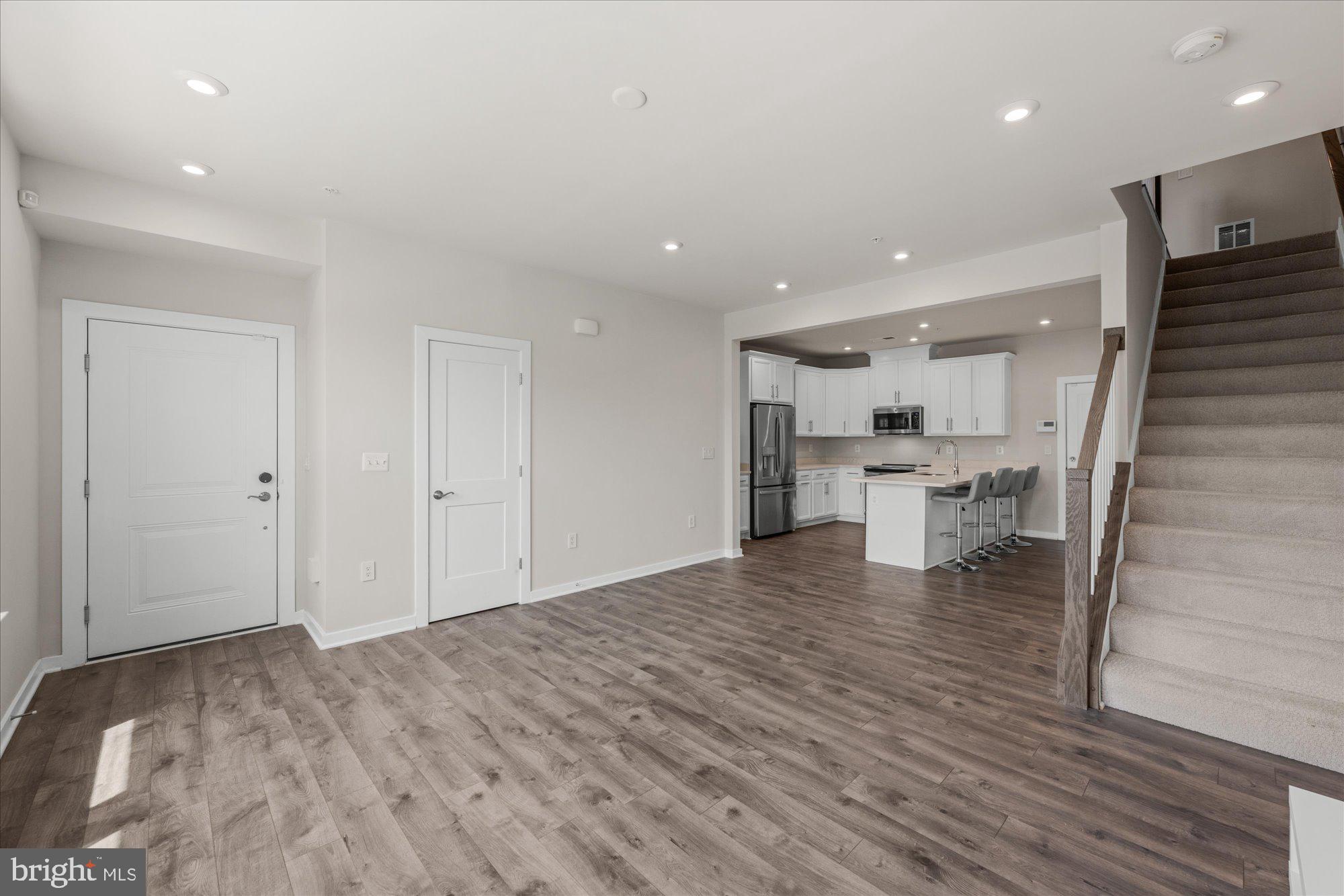 ASHBROOK PLACE - Residential