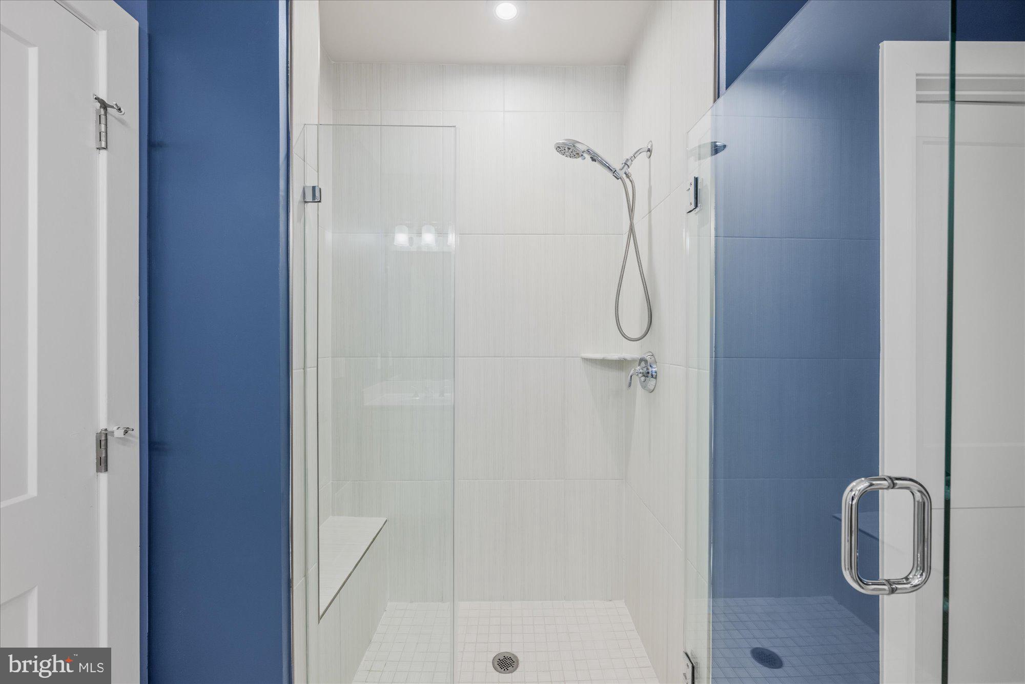ASHBROOK PLACE - Residential