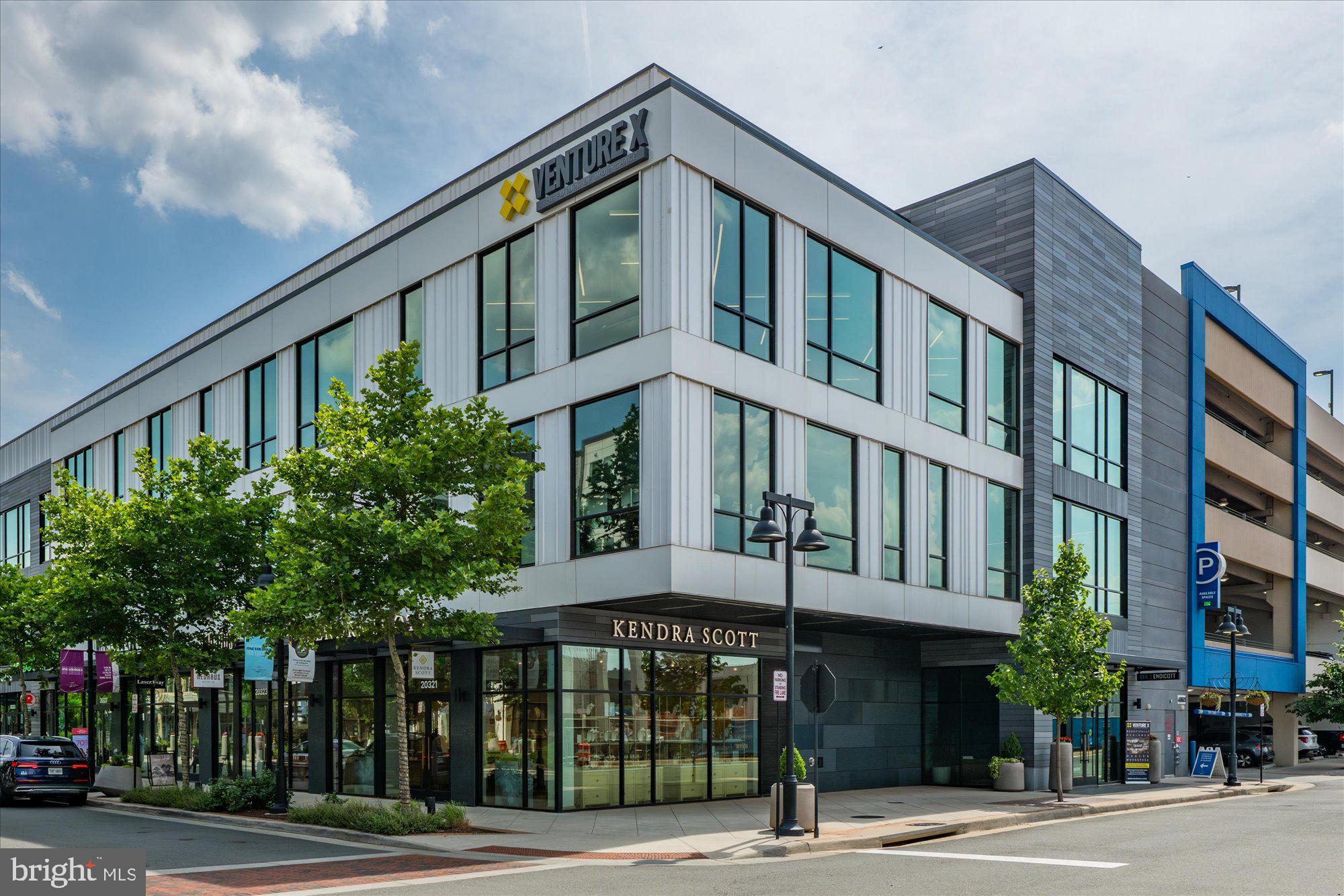 ASHBROOK PLACE - Residential