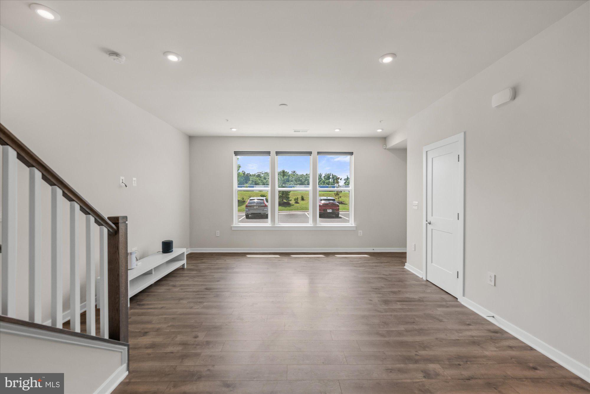 ASHBROOK PLACE - Residential