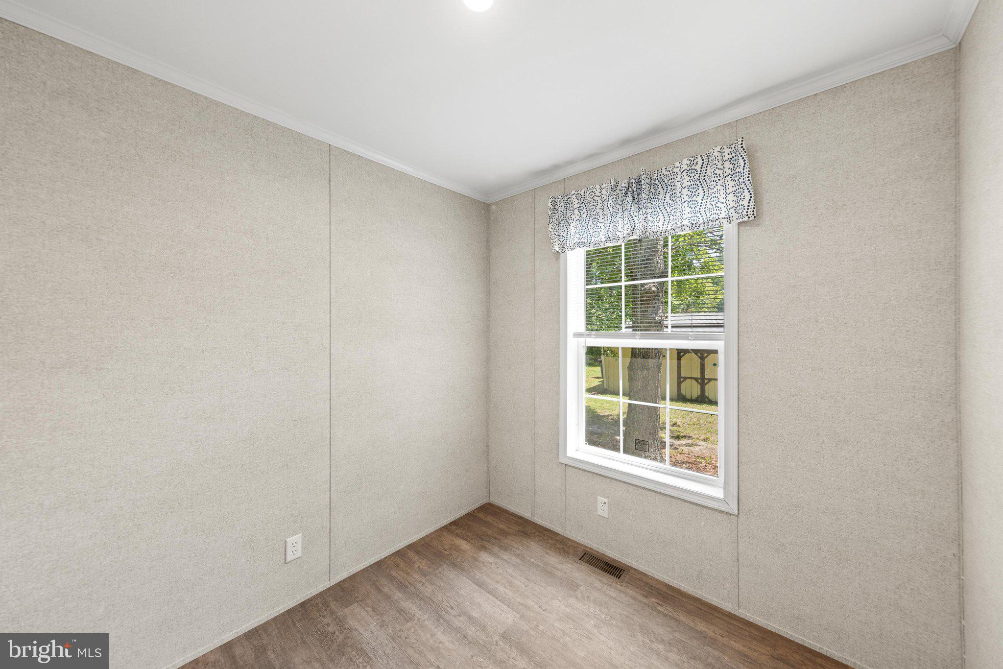 SHADYDELL PARK - Residential