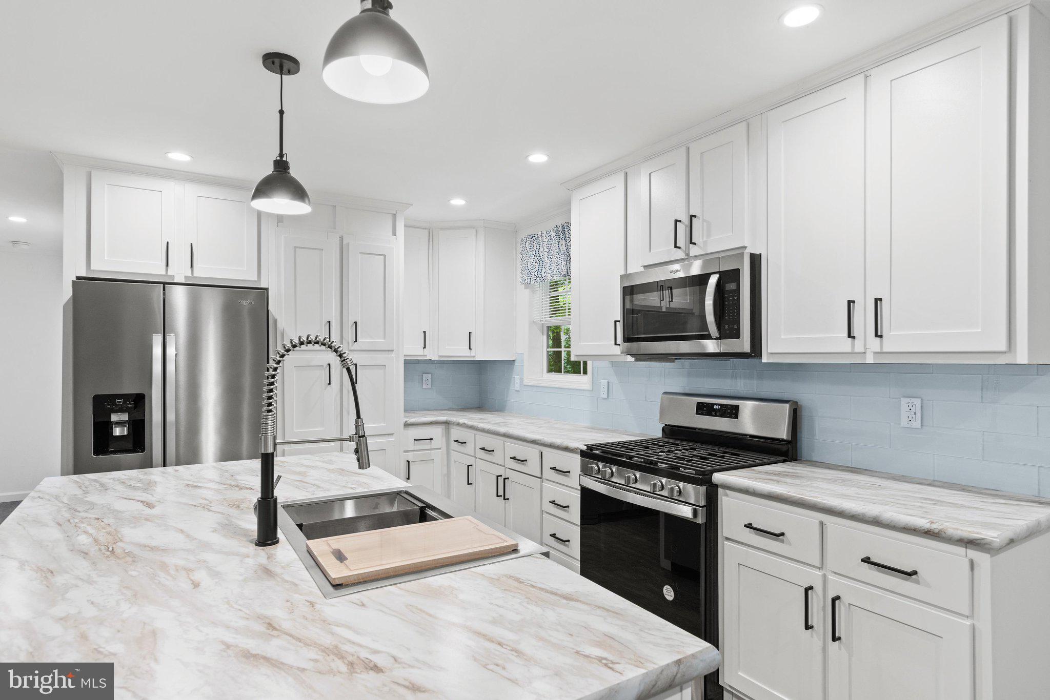 SHADYDELL PARK - Residential