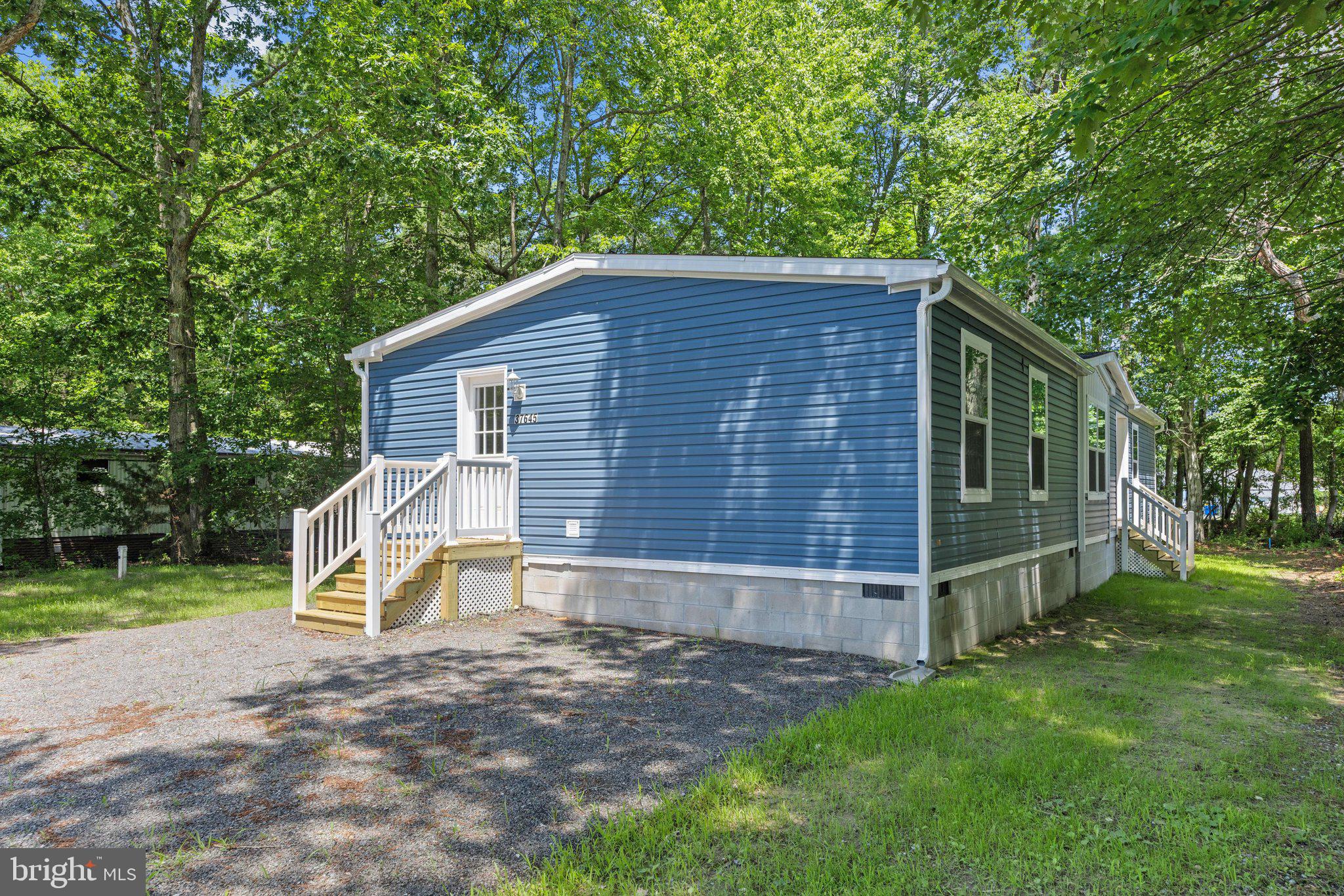 SHADYDELL PARK - Residential