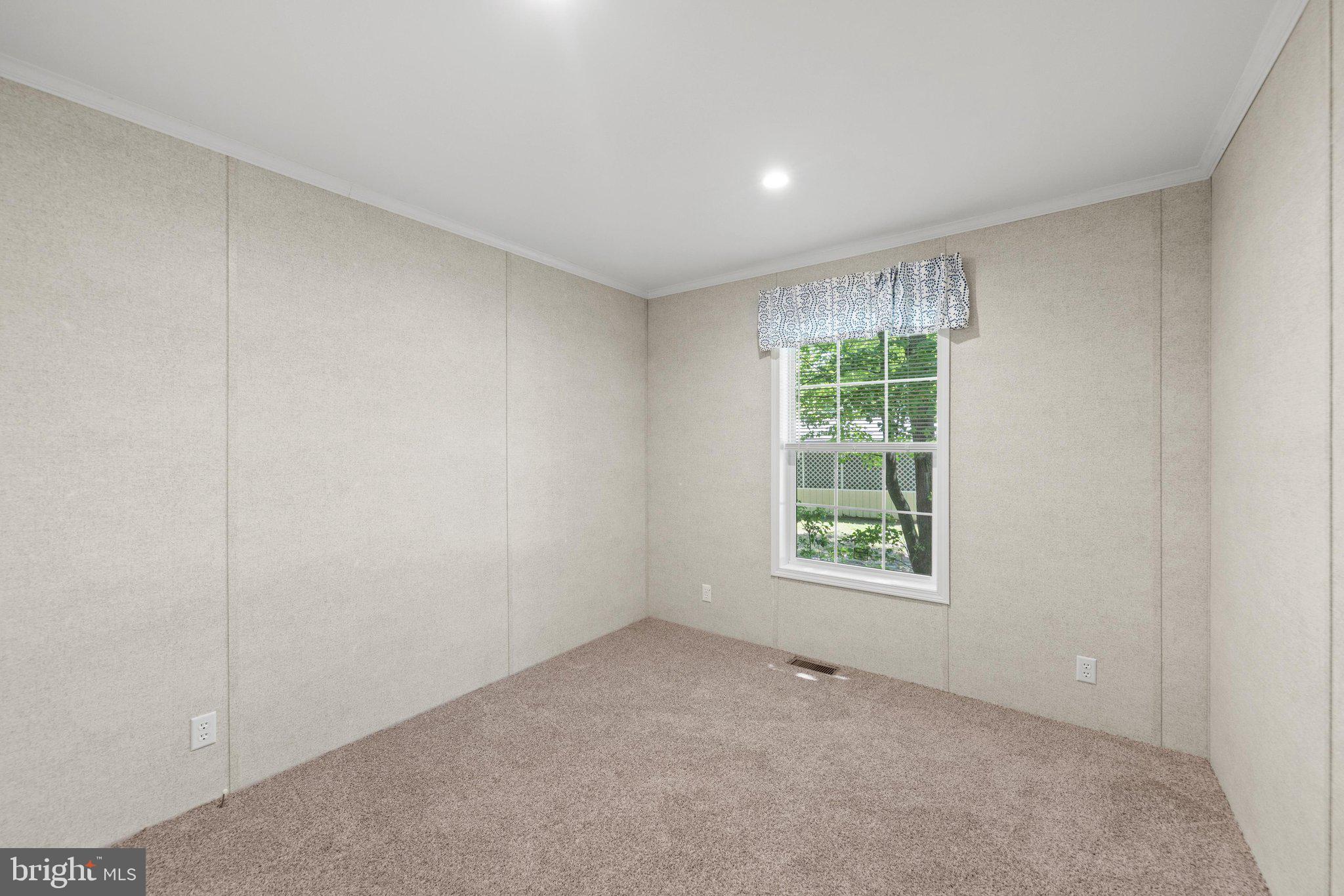 SHADYDELL PARK - Residential