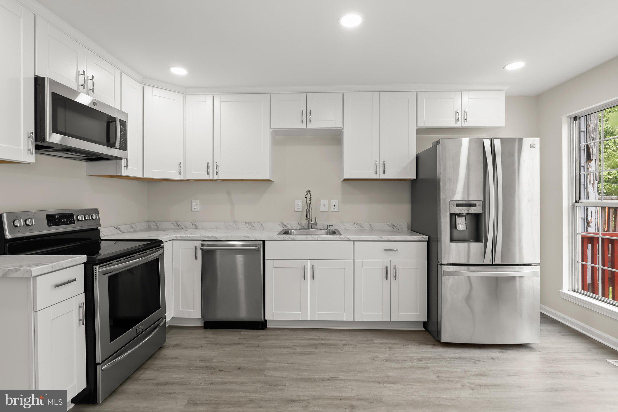 PLEASANT HILLS - Residential