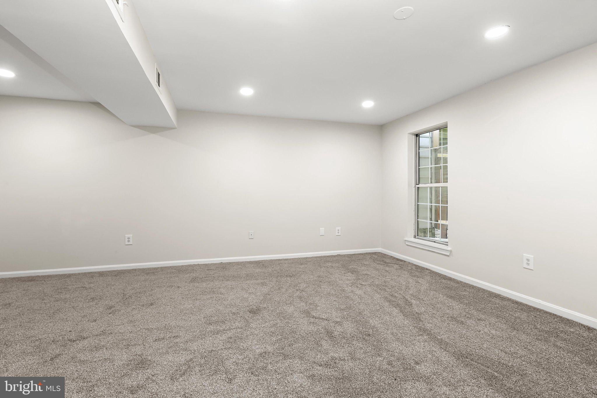 PLEASANT HILLS - Residential