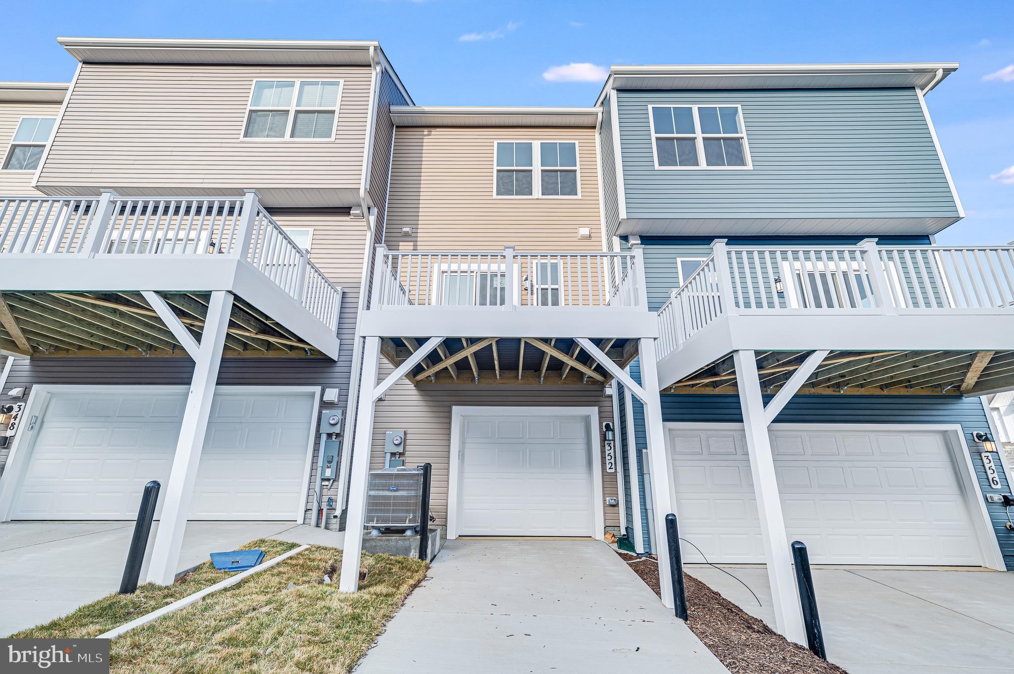 SHENANDOAH SPRINGS - Residential