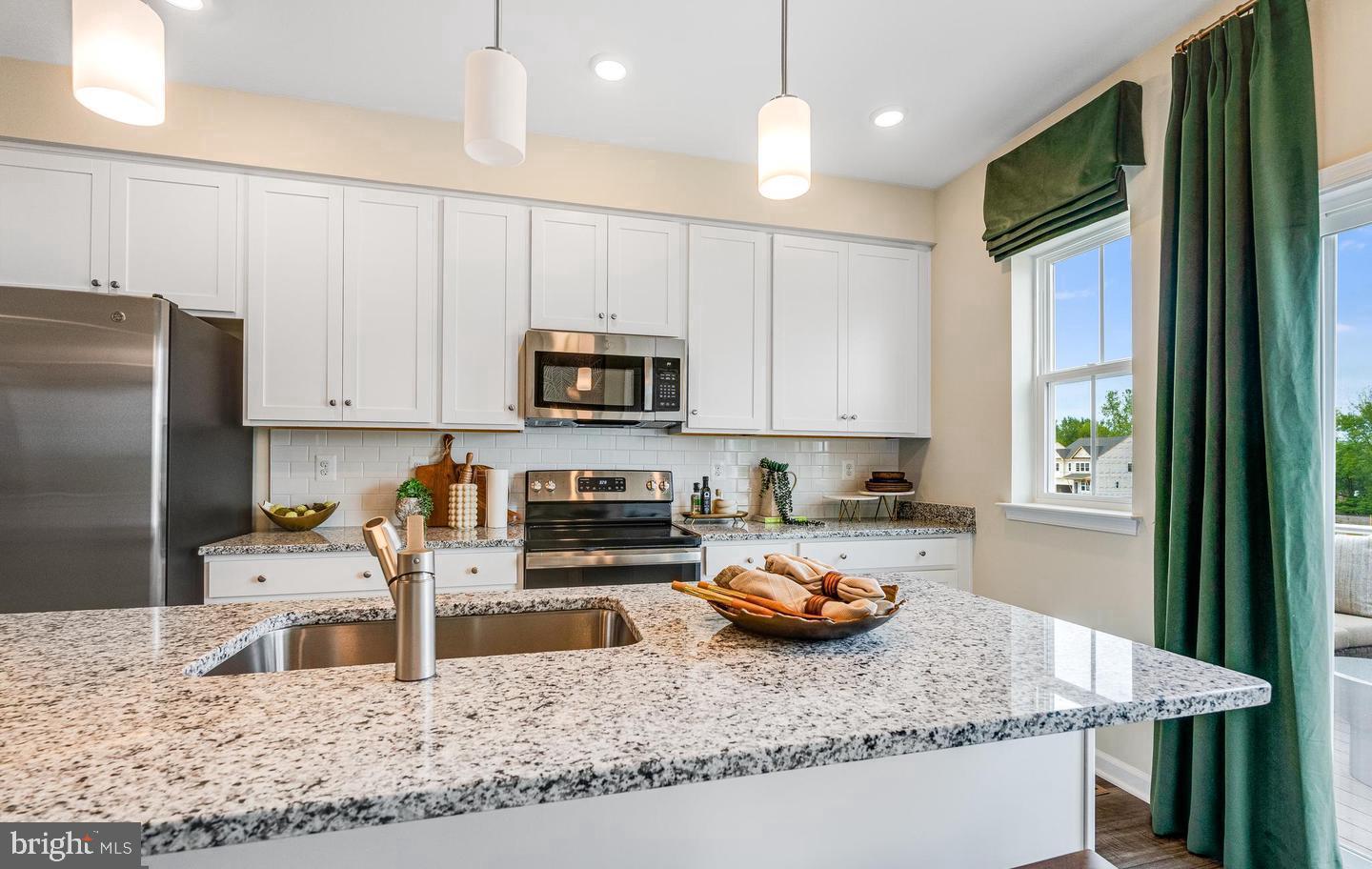 SHENANDOAH SPRINGS - Residential