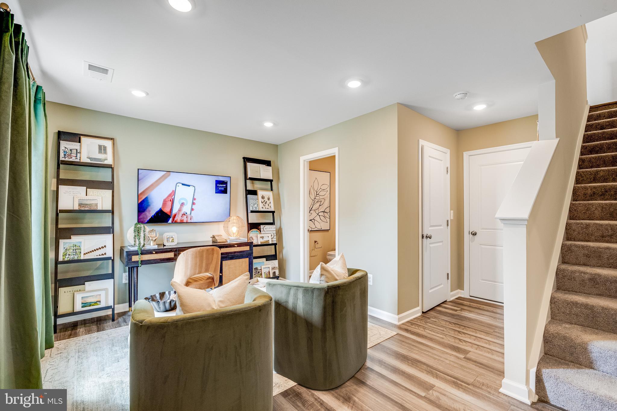 SHENANDOAH SPRINGS - Residential