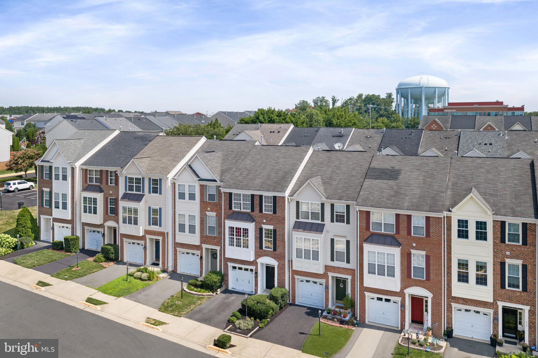 POTOMAC STATION - Residential
