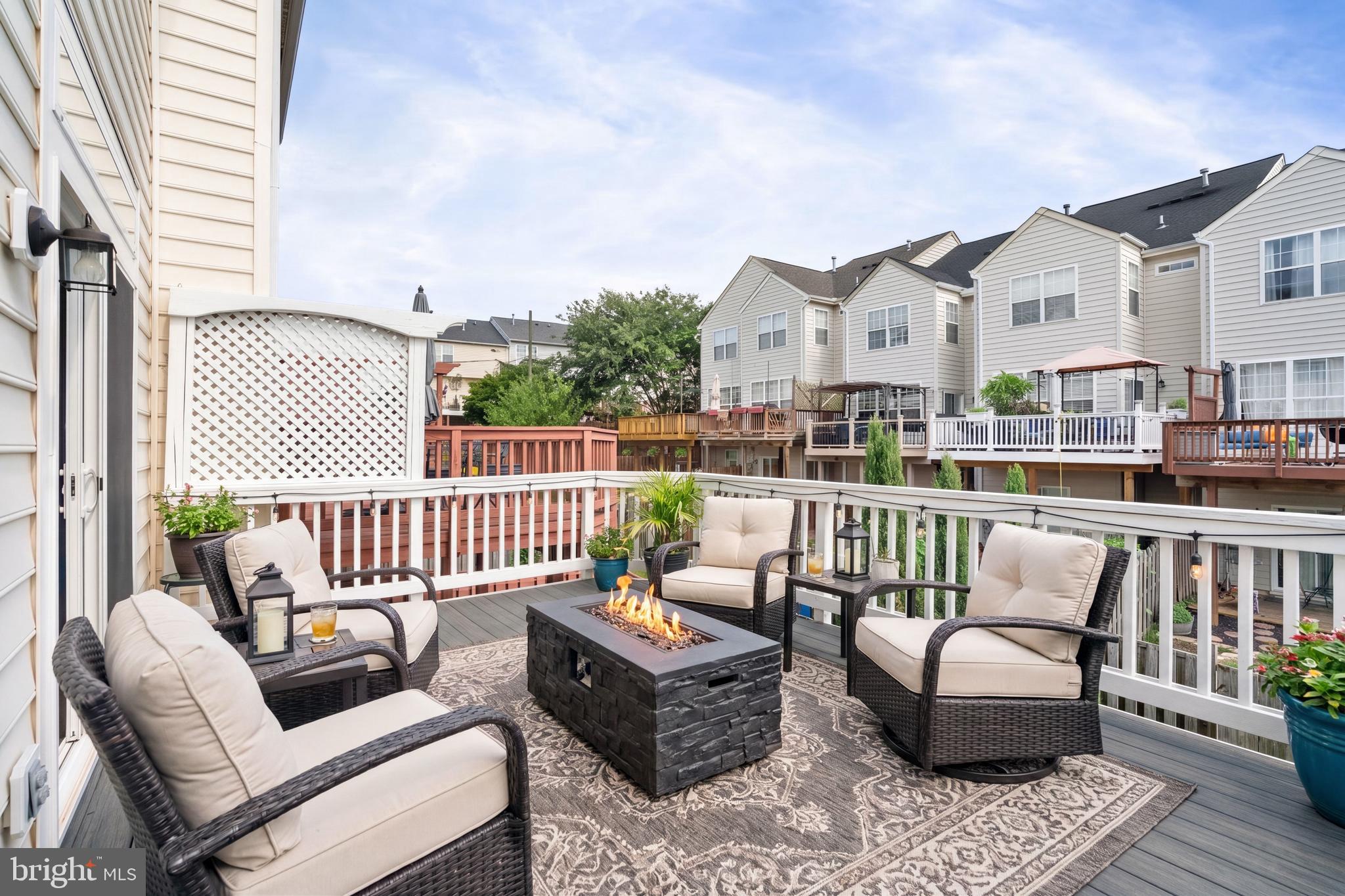 POTOMAC STATION - Residential