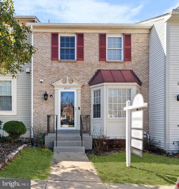 CLIFTON TOWNES - Residential