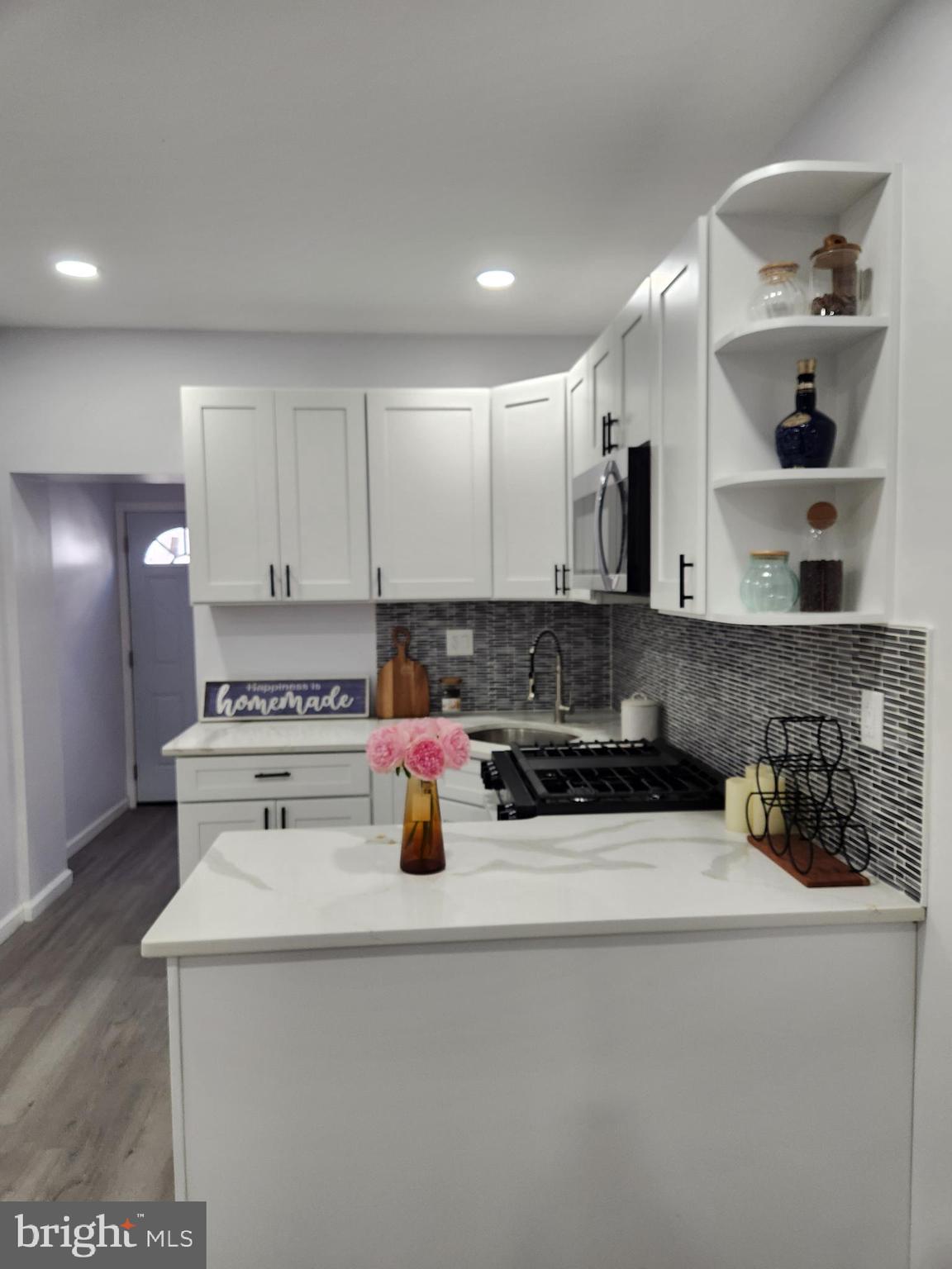 LOWER MOYAMENSING - Residential
