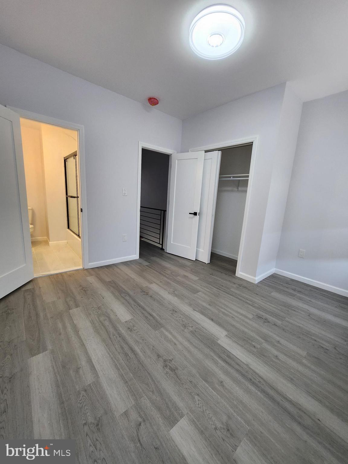 LOWER MOYAMENSING - Residential