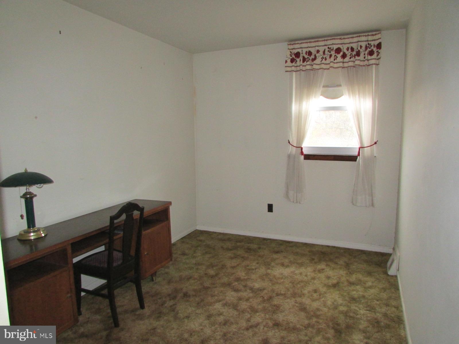 FOX CHASE - Residential