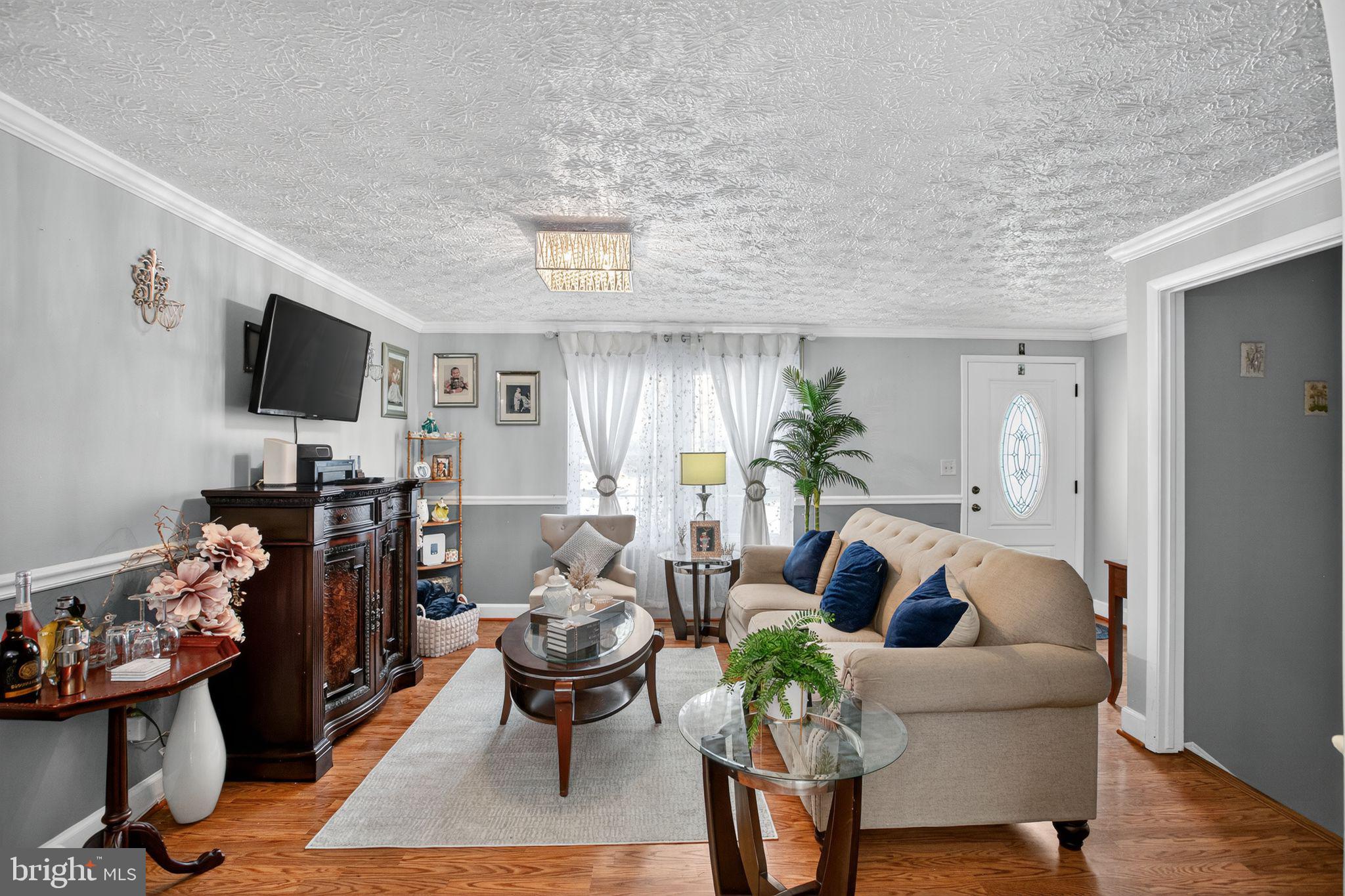 NEWINGTON FOREST - Residential