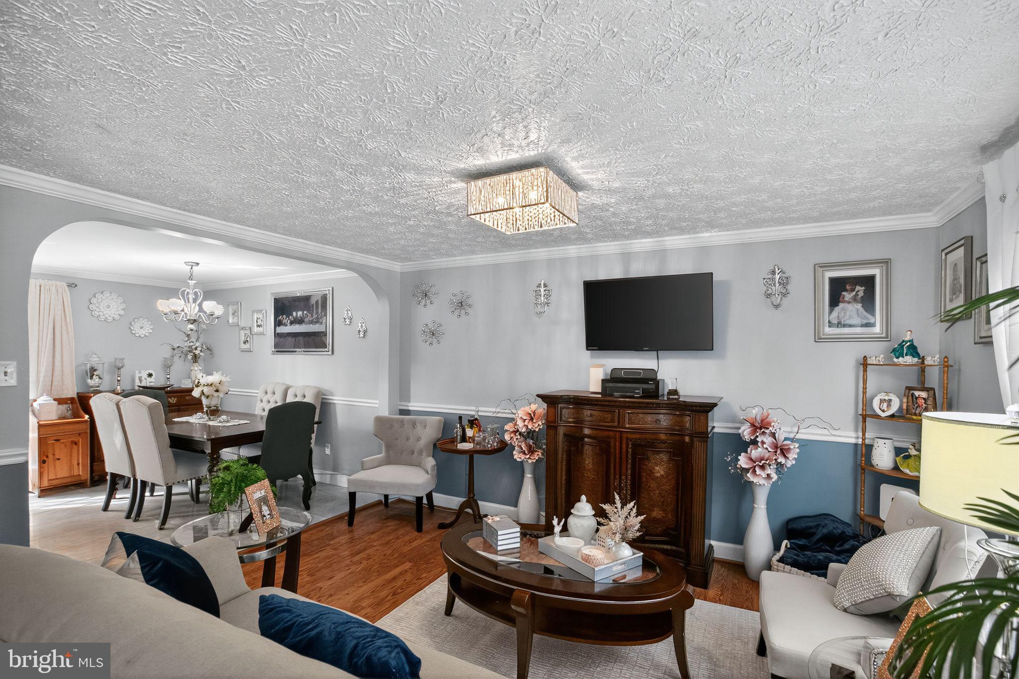 NEWINGTON FOREST - Residential