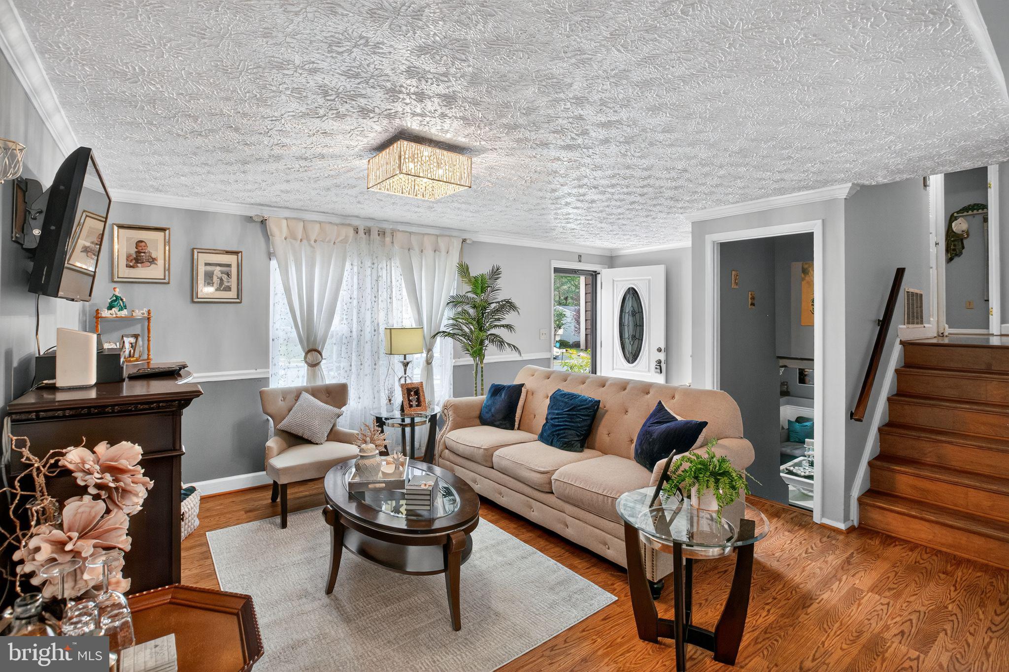 NEWINGTON FOREST - Residential