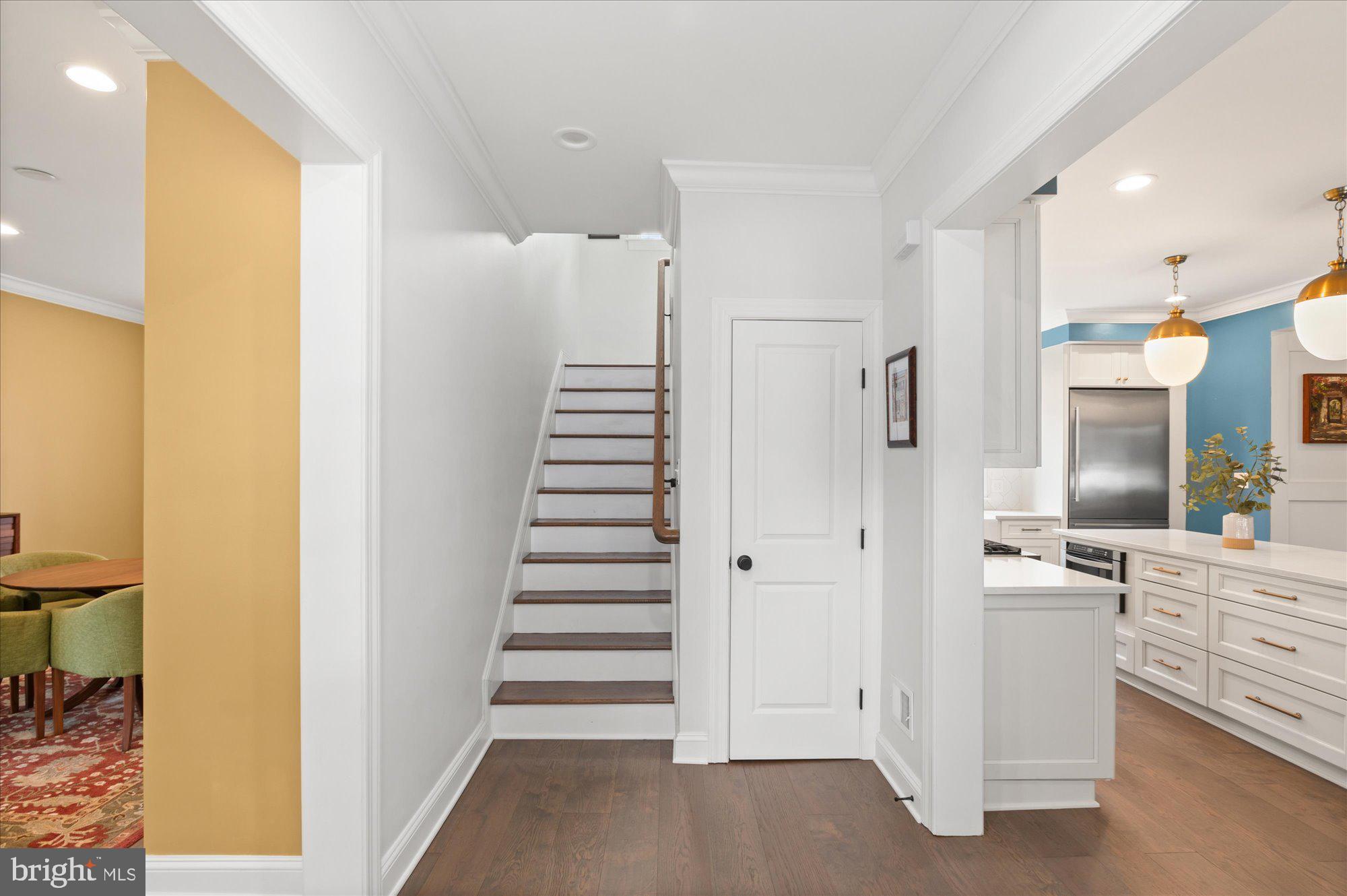ROSEMONT - Residential