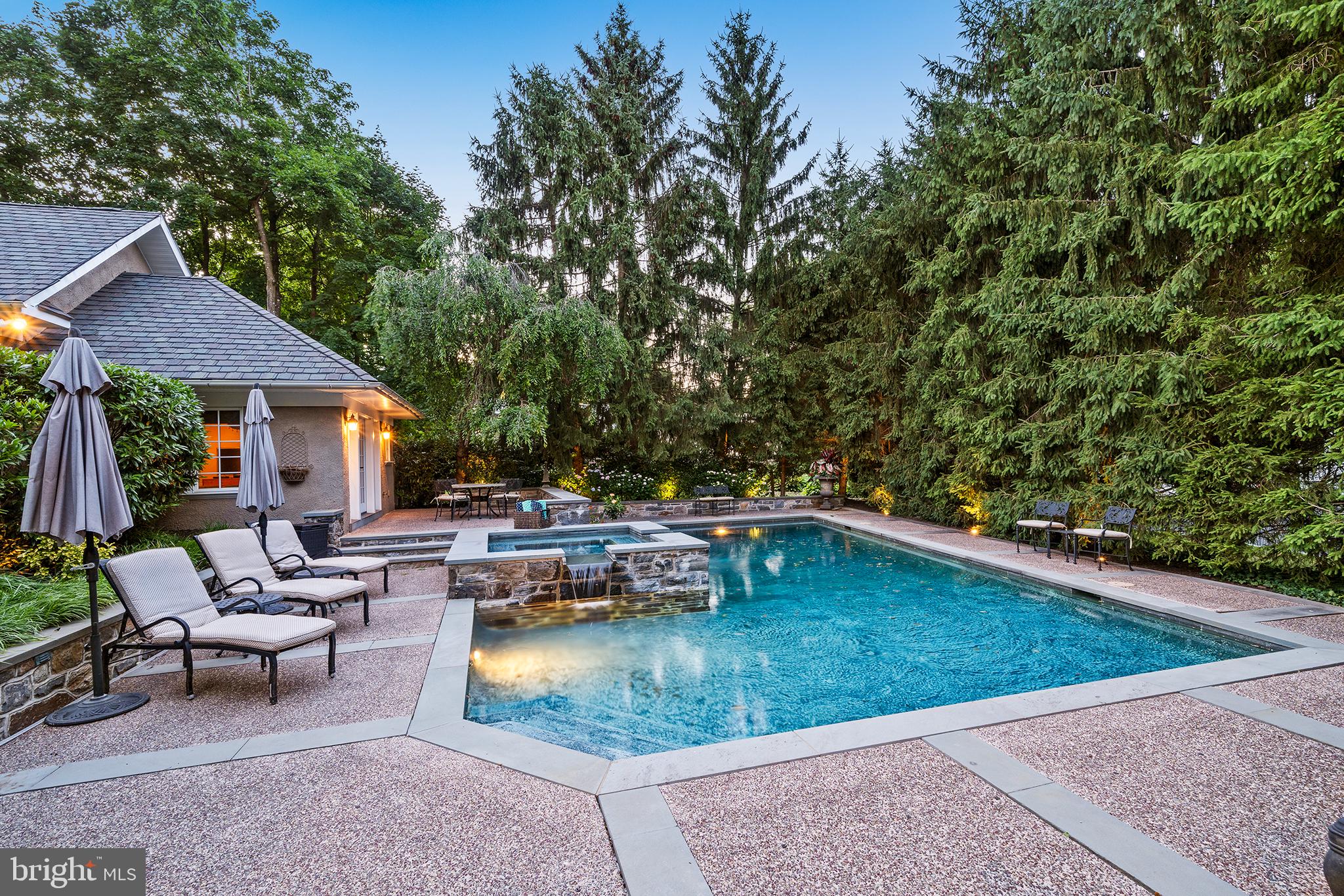 SOUTH WAYNE - Residential