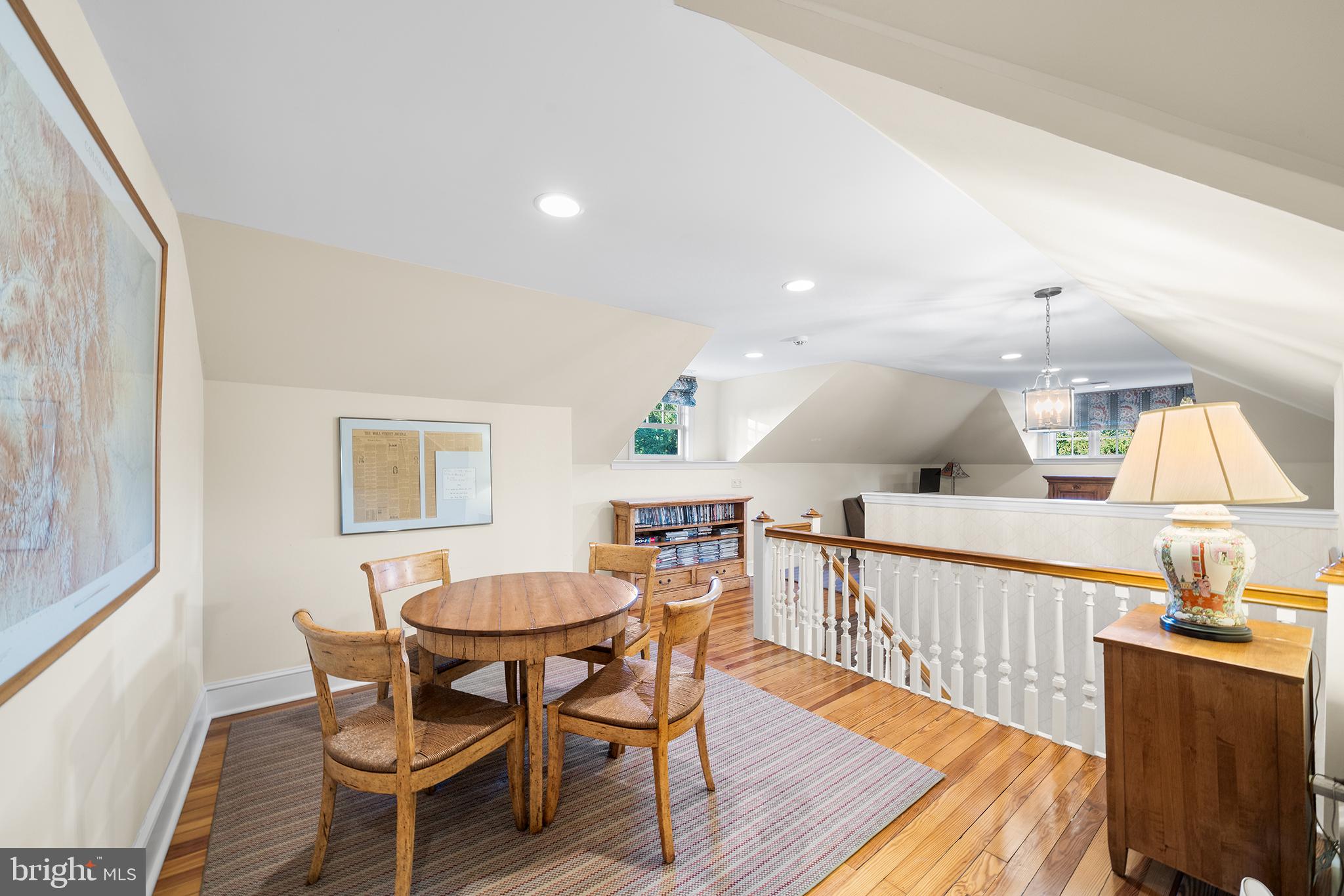 SOUTH WAYNE - Residential