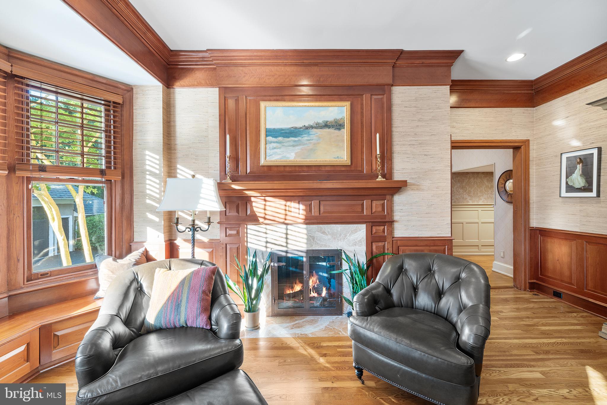 SOUTH WAYNE - Residential