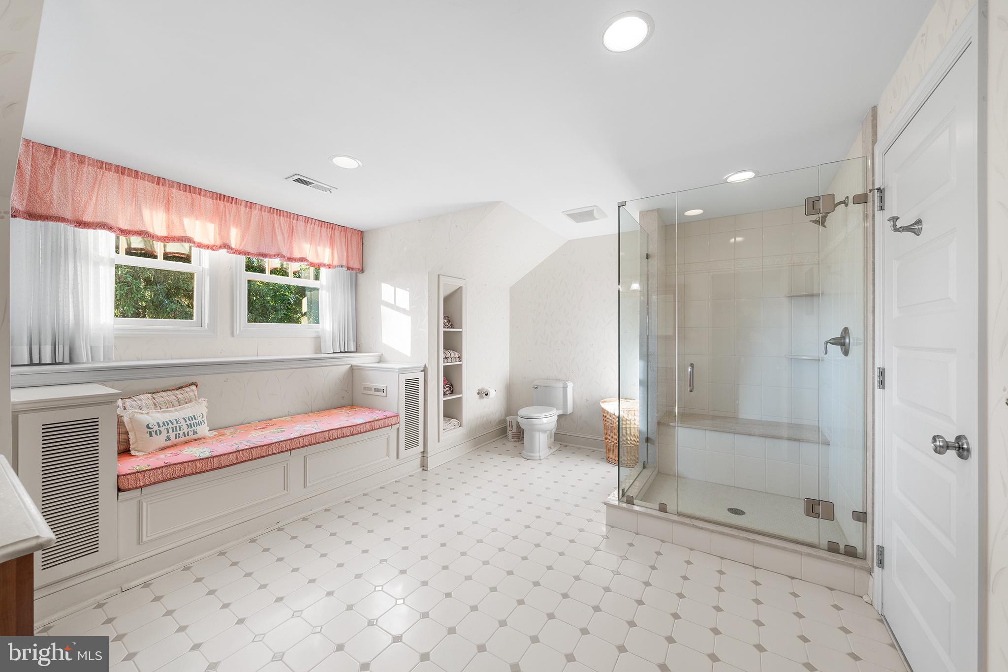 SOUTH WAYNE - Residential