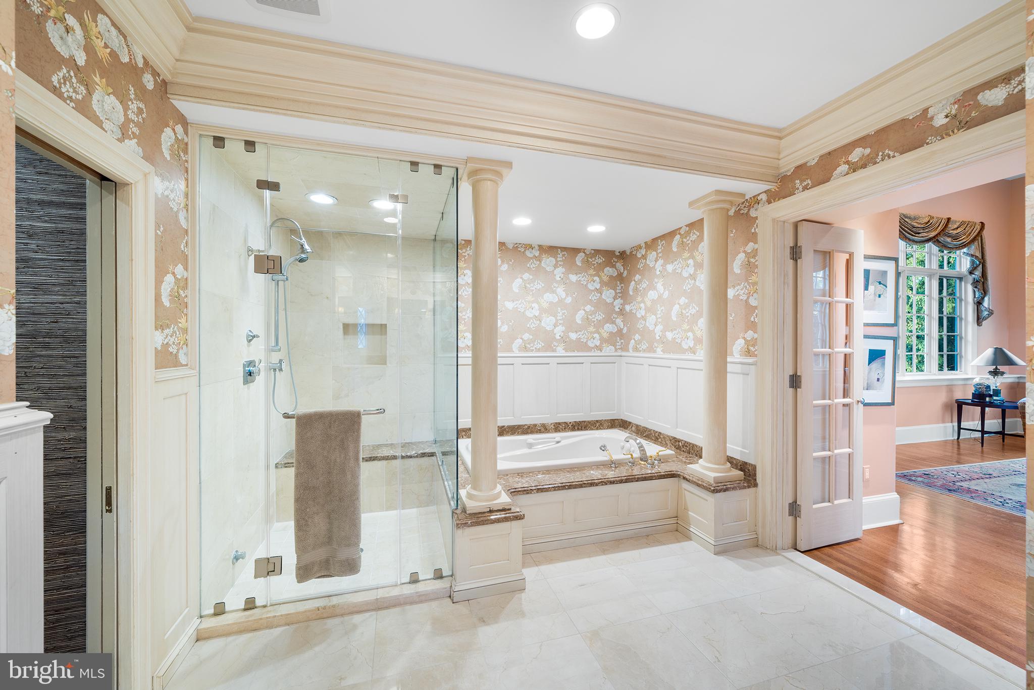 SOUTH WAYNE - Residential