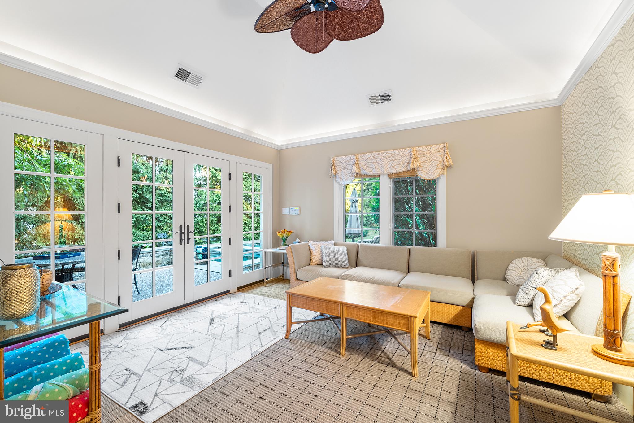 SOUTH WAYNE - Residential