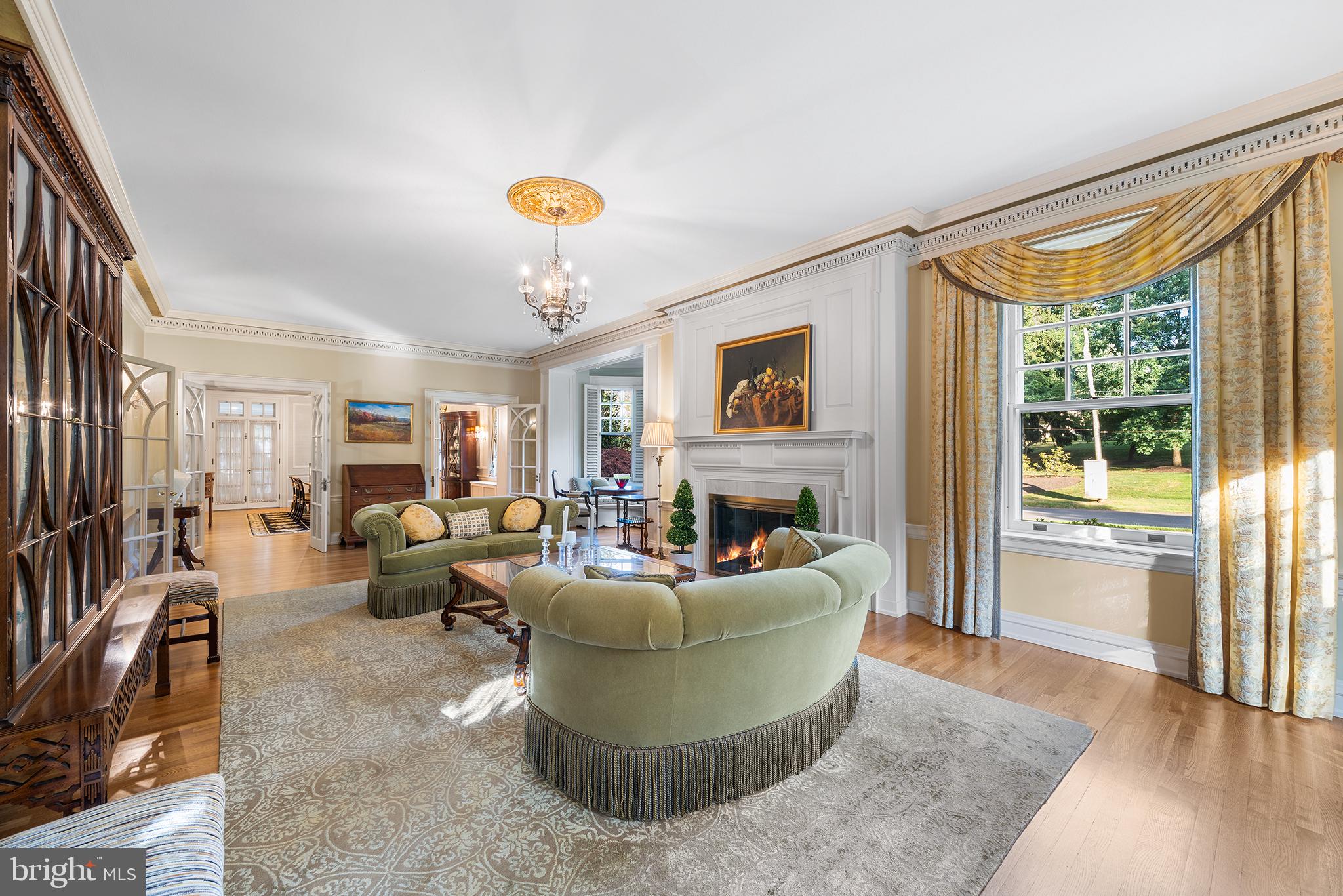 SOUTH WAYNE - Residential