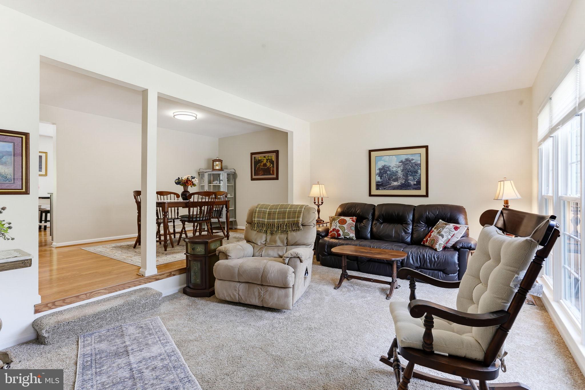 NORTH GATE HALL - Residential