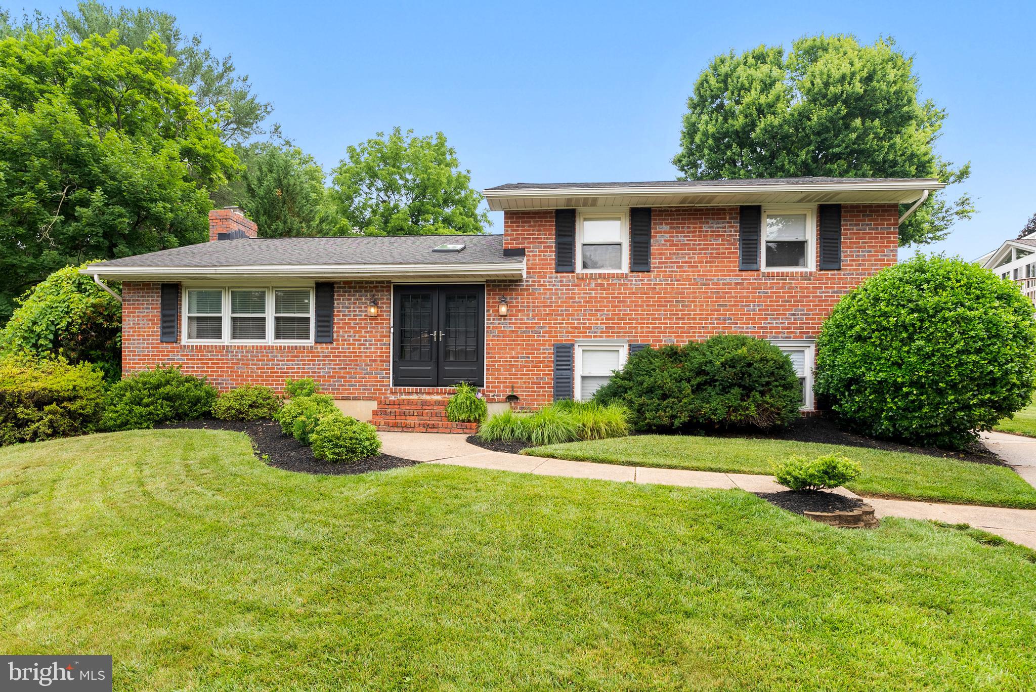 SPRINGDALE - Residential