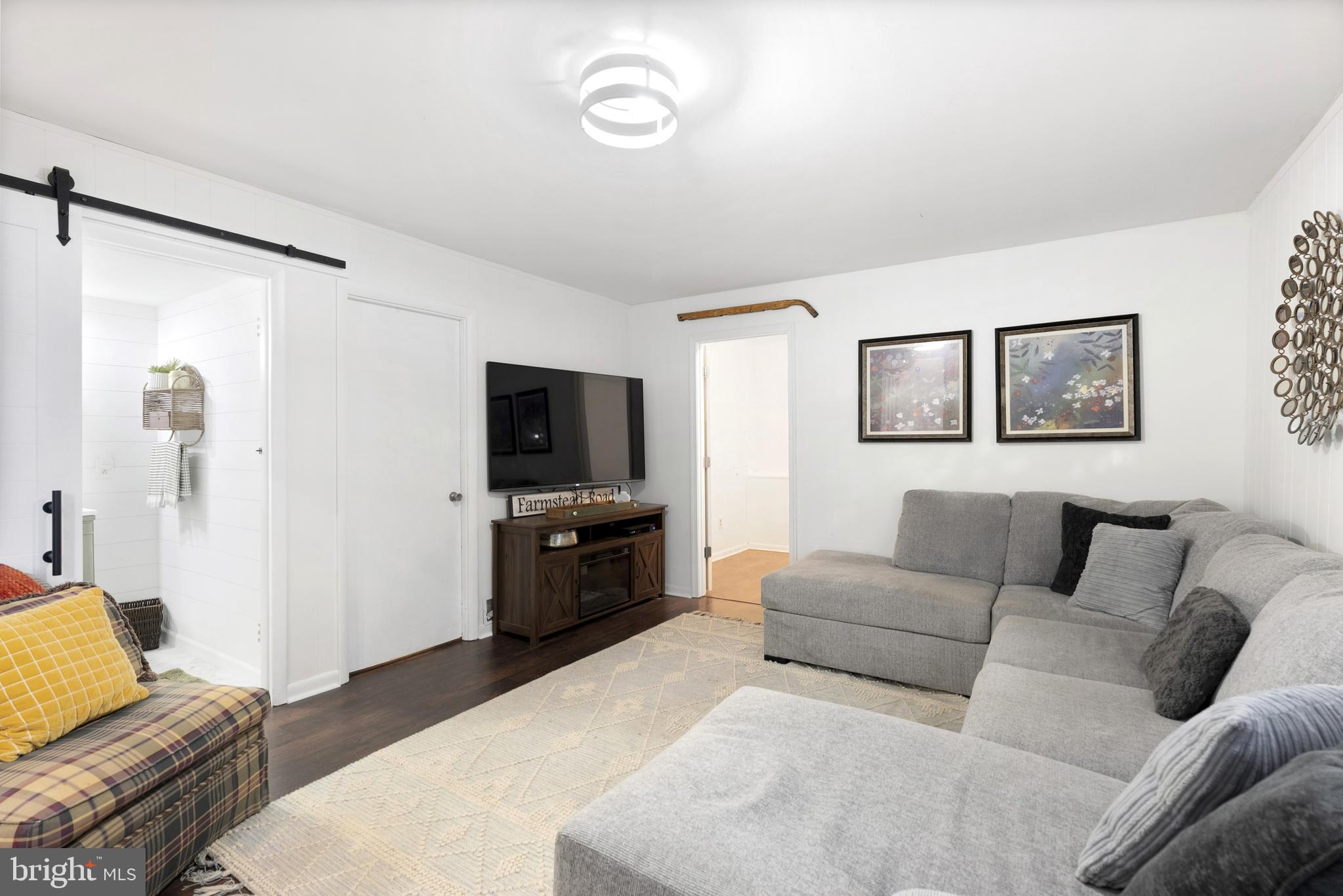 SPRINGDALE - Residential