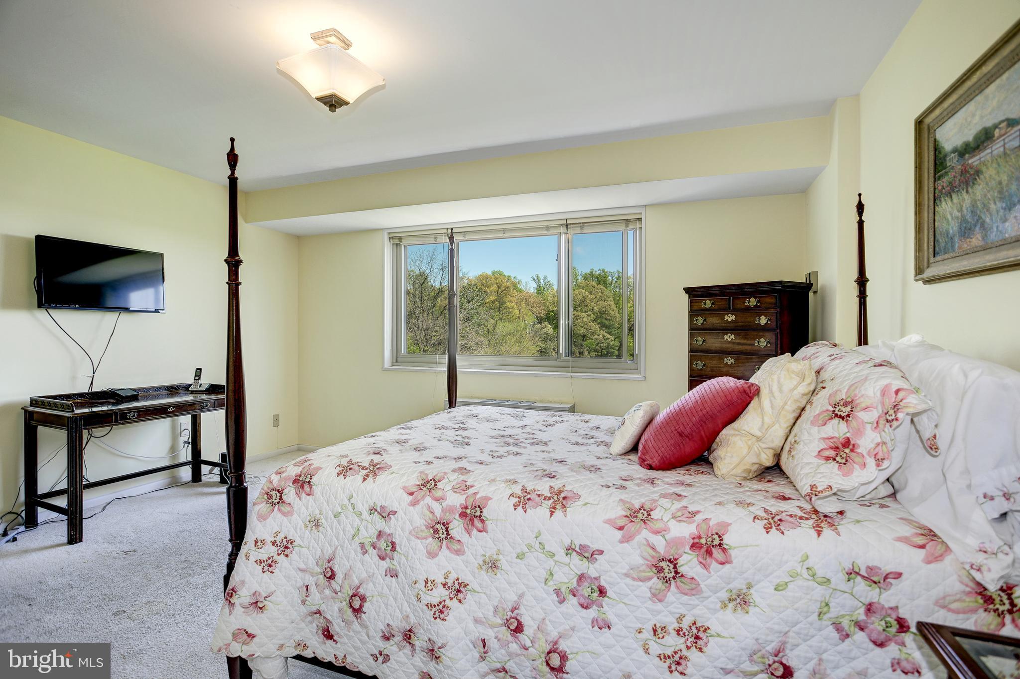 KENWOOD - Residential