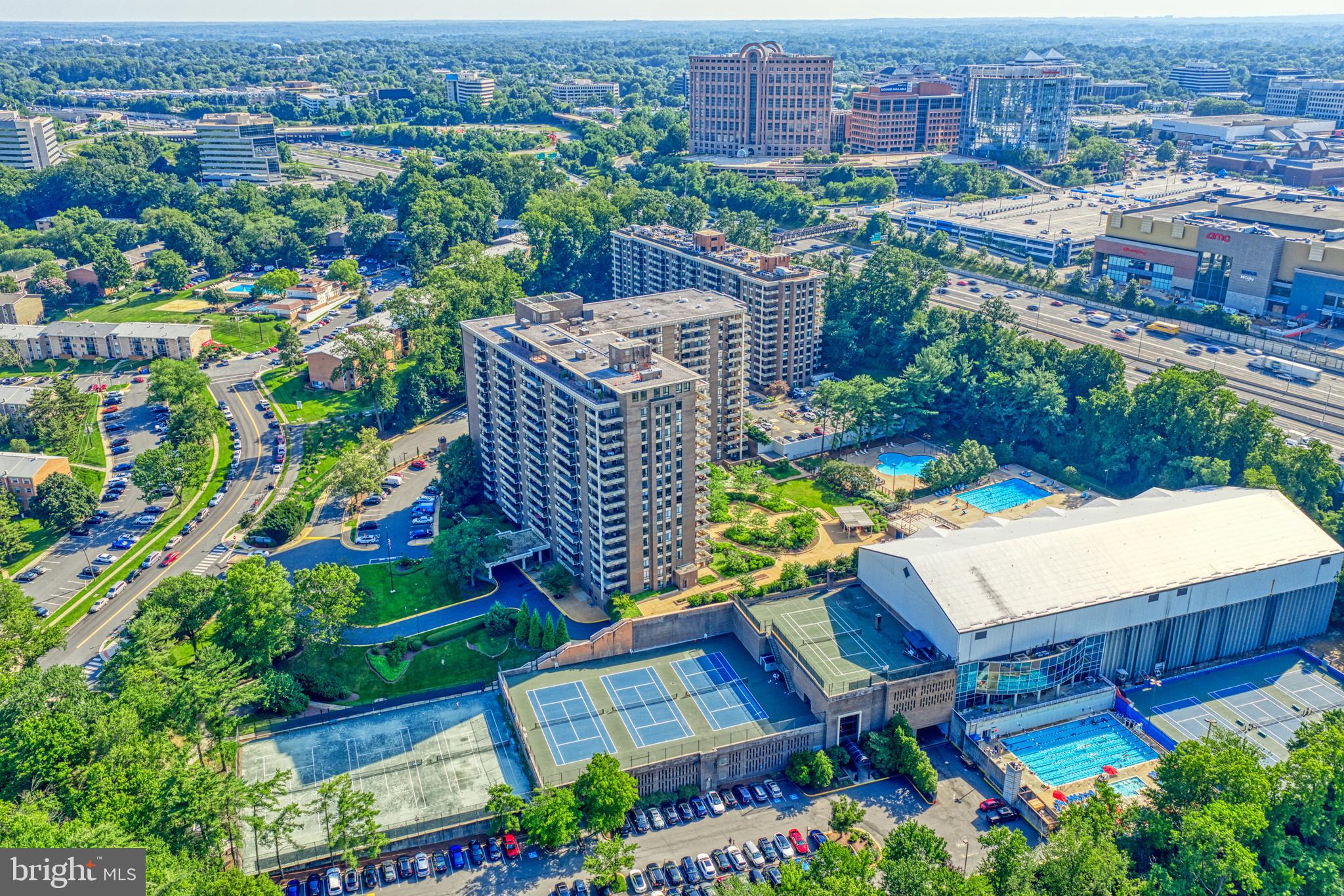 REGENCY AT MCLEAN - Residential