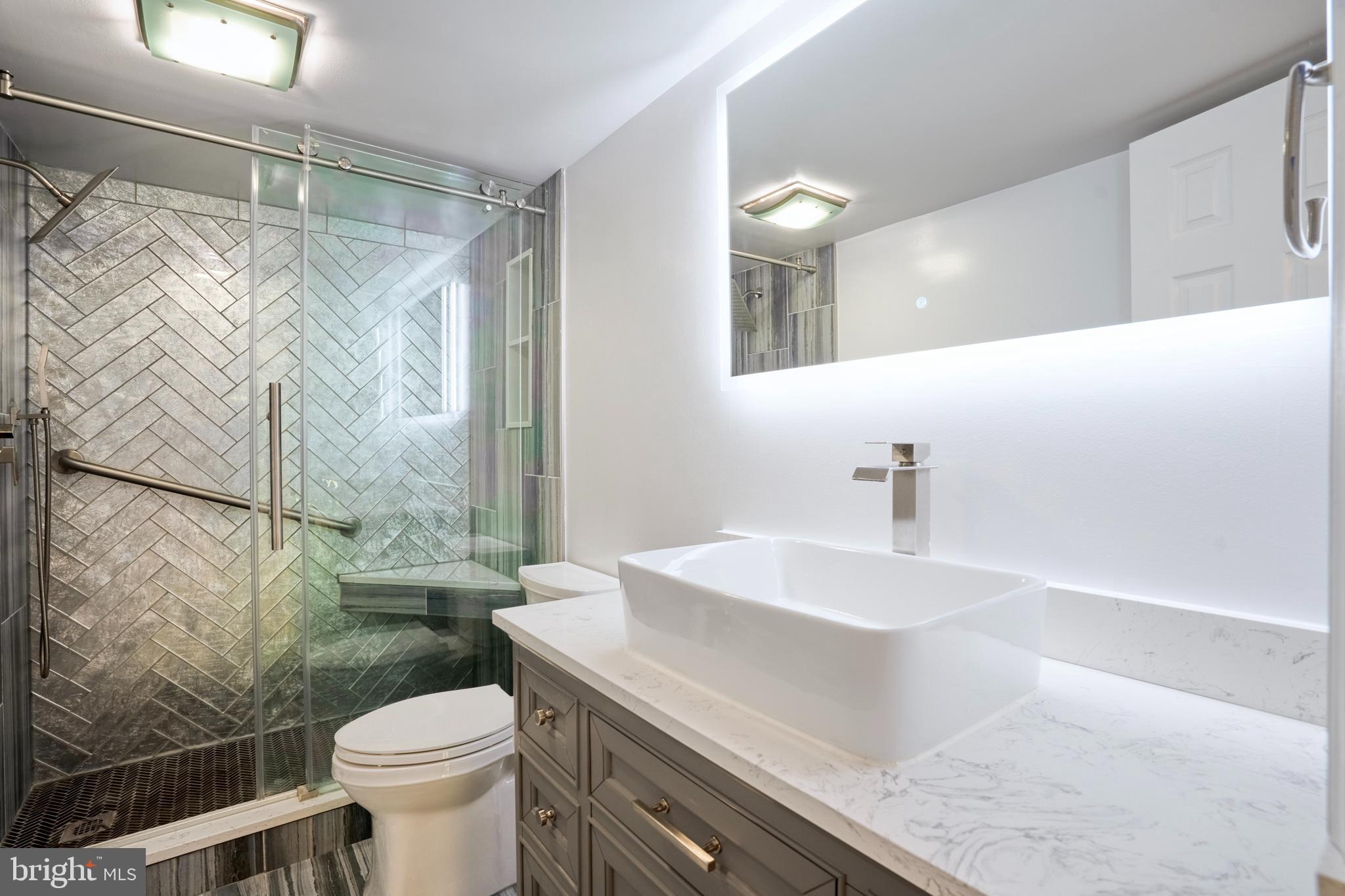 REGENCY AT MCLEAN - Residential
