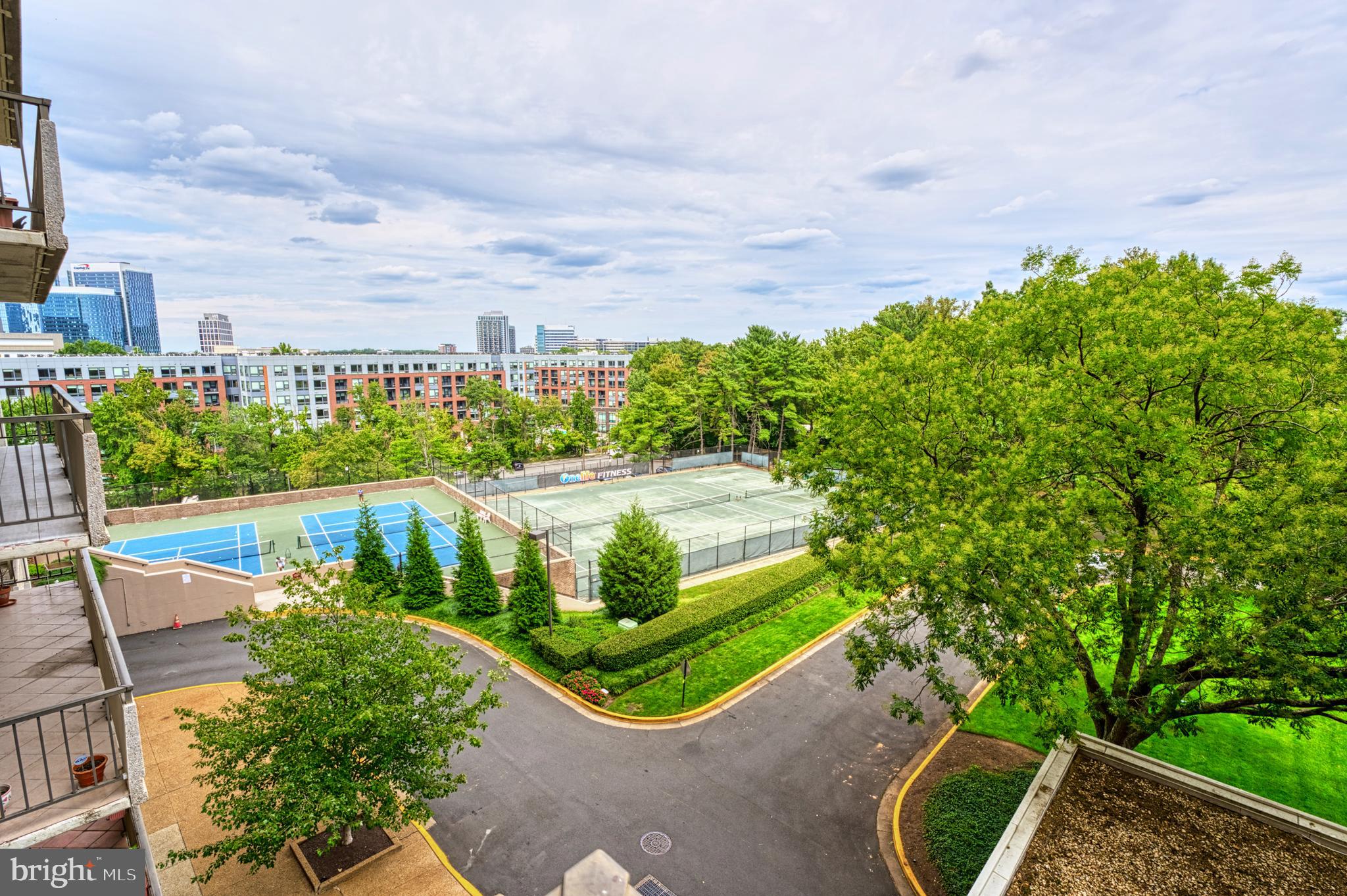 REGENCY AT MCLEAN - Residential