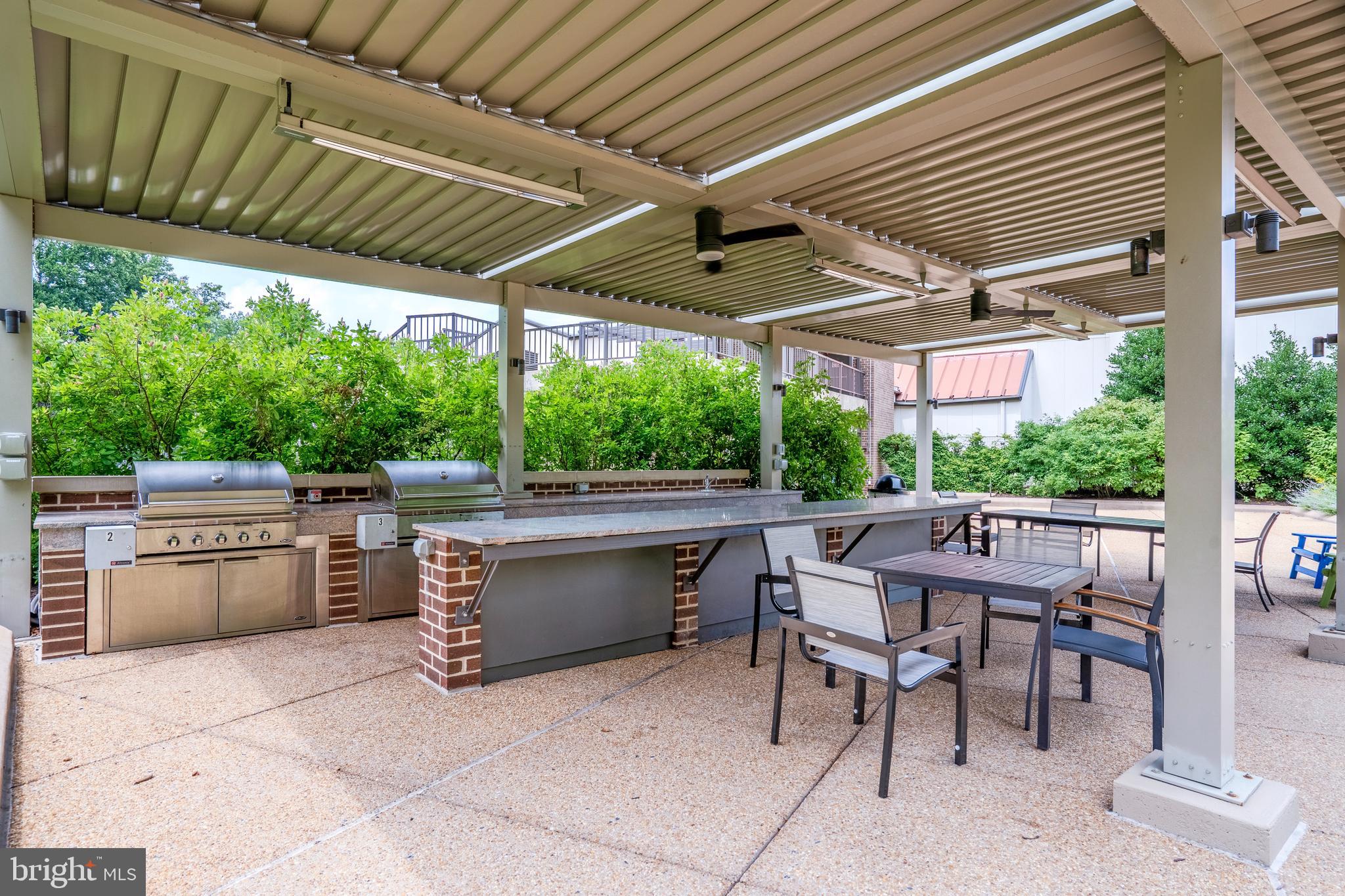 REGENCY AT MCLEAN - Residential