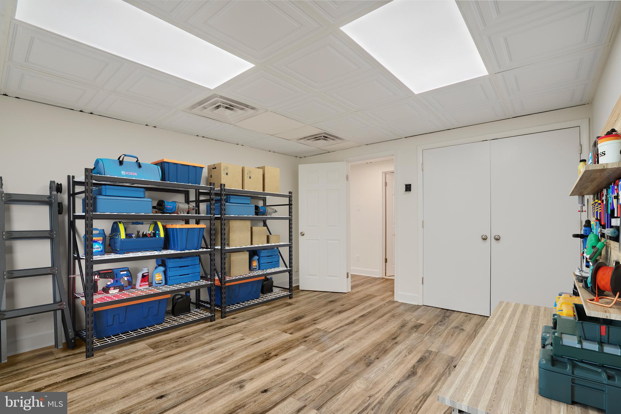 REGENCY AT MCLEAN - Residential
