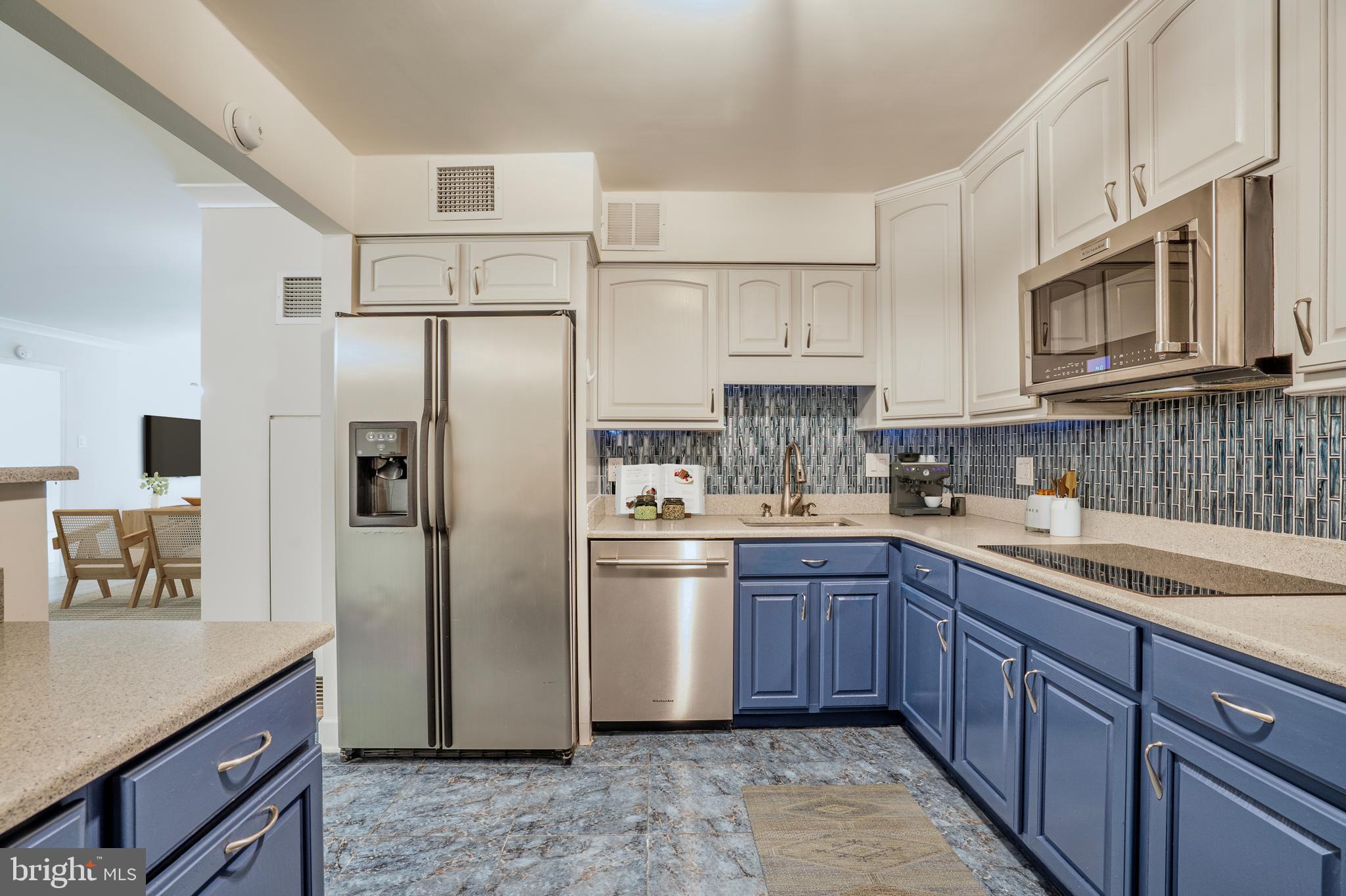 REGENCY AT MCLEAN - Residential