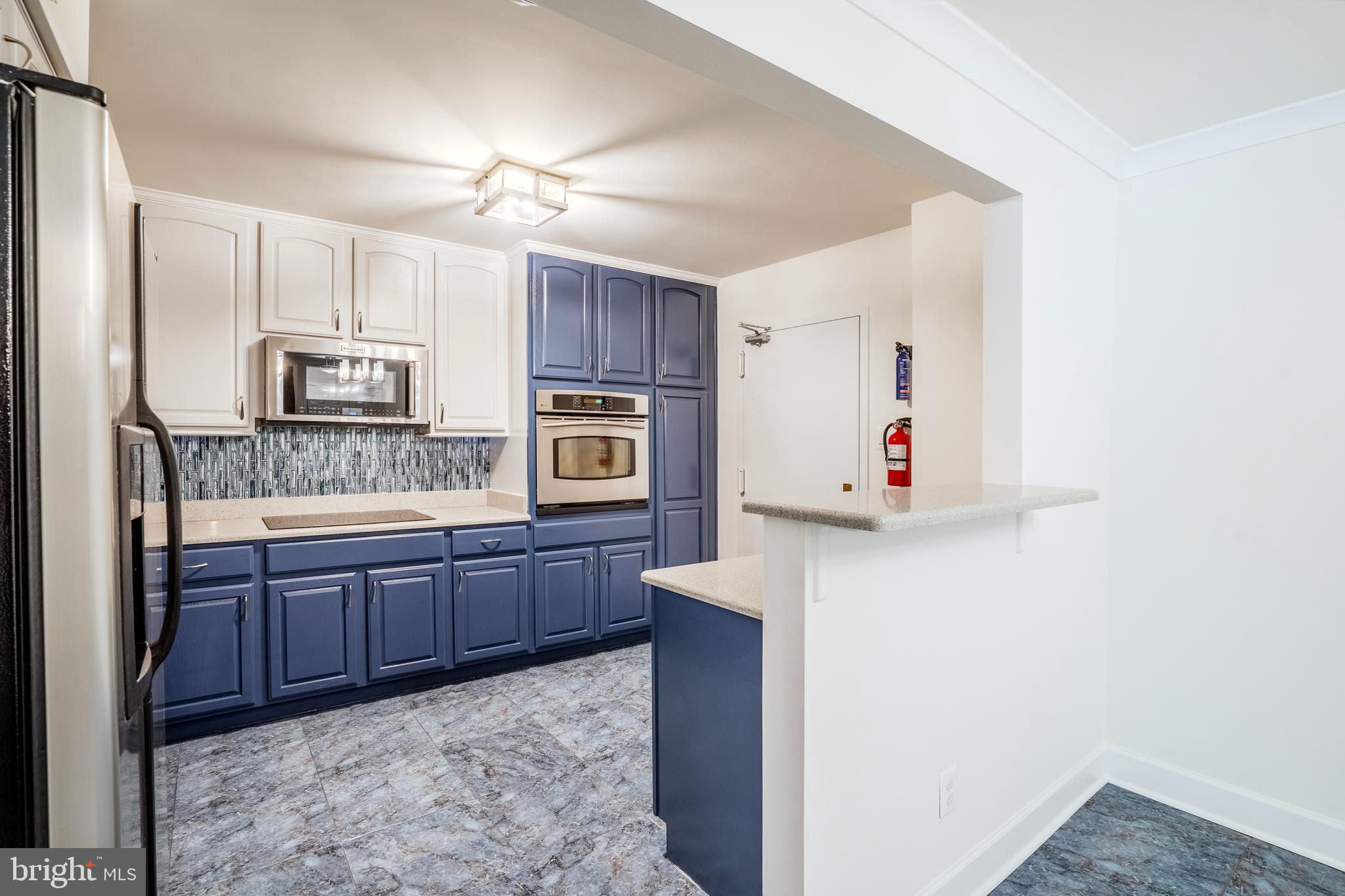 REGENCY AT MCLEAN - Residential