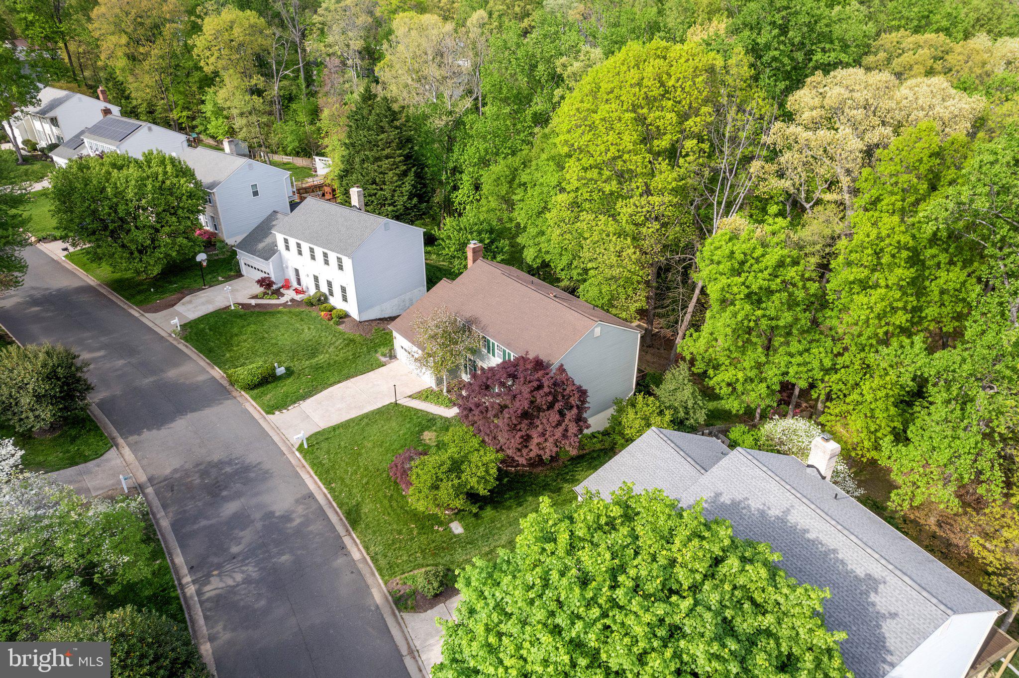 LAKE RIDGE - Residential