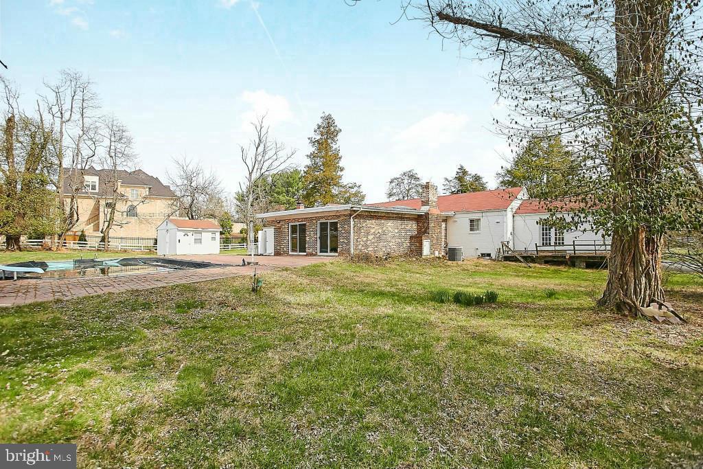 BRADLEY FARMS - Residential