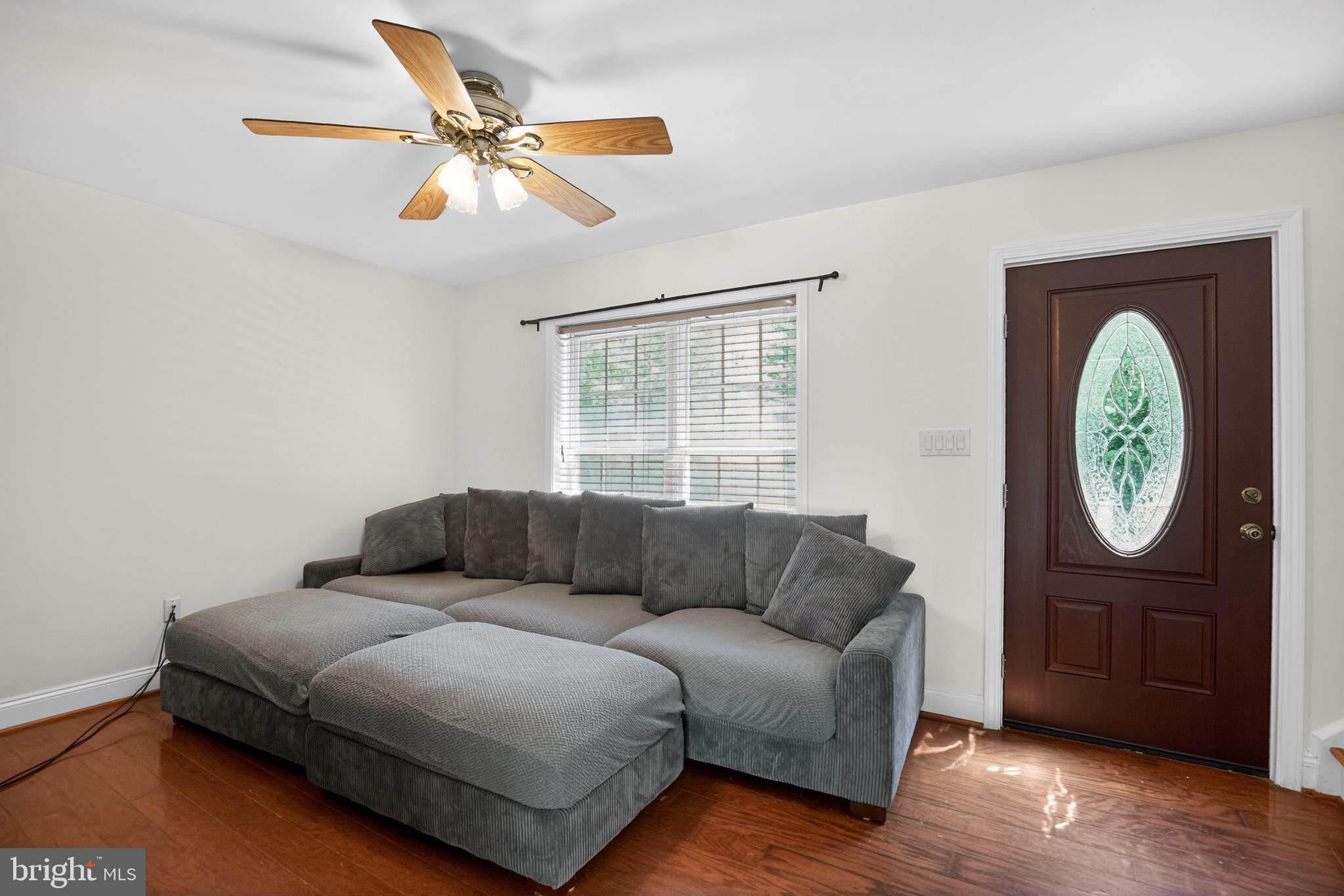 FISHERMANS GROVE - Residential
