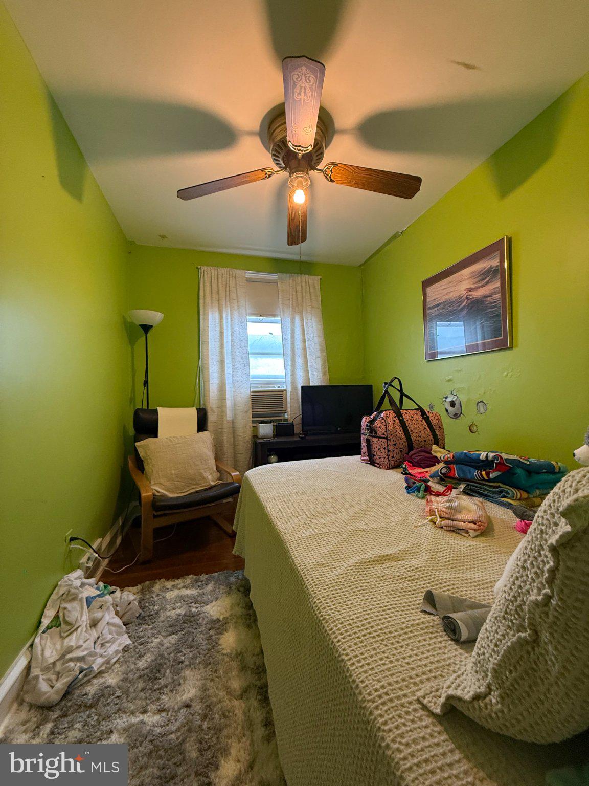 PHILADELPHIA (NORTHEAST) - Residential