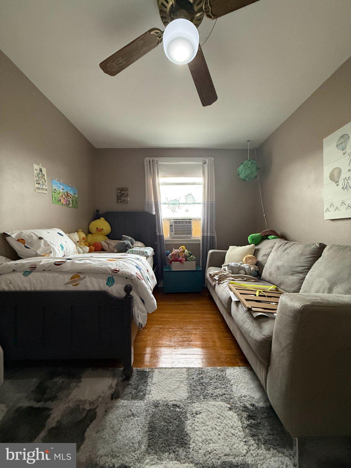 PHILADELPHIA (NORTHEAST) - Residential